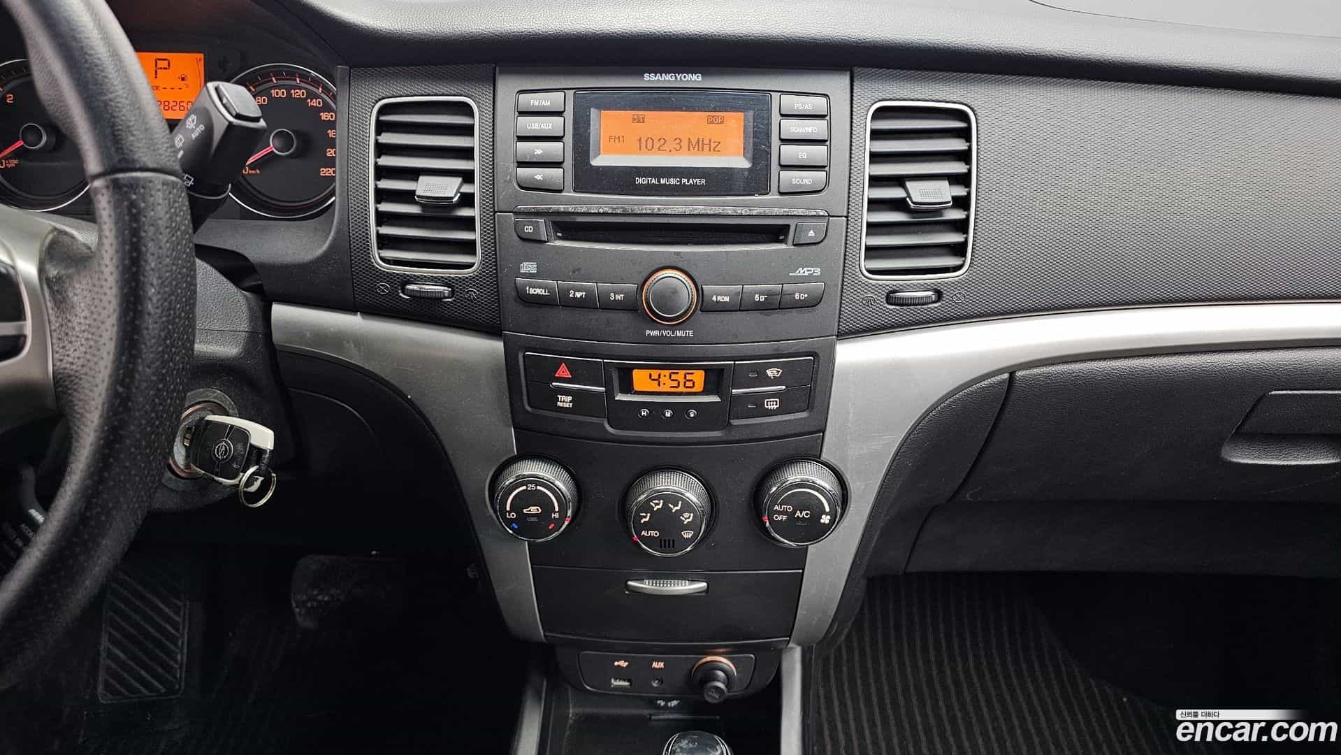 KORANDO KG_Mobility_Ssangyong 2012.2-OPTION-019