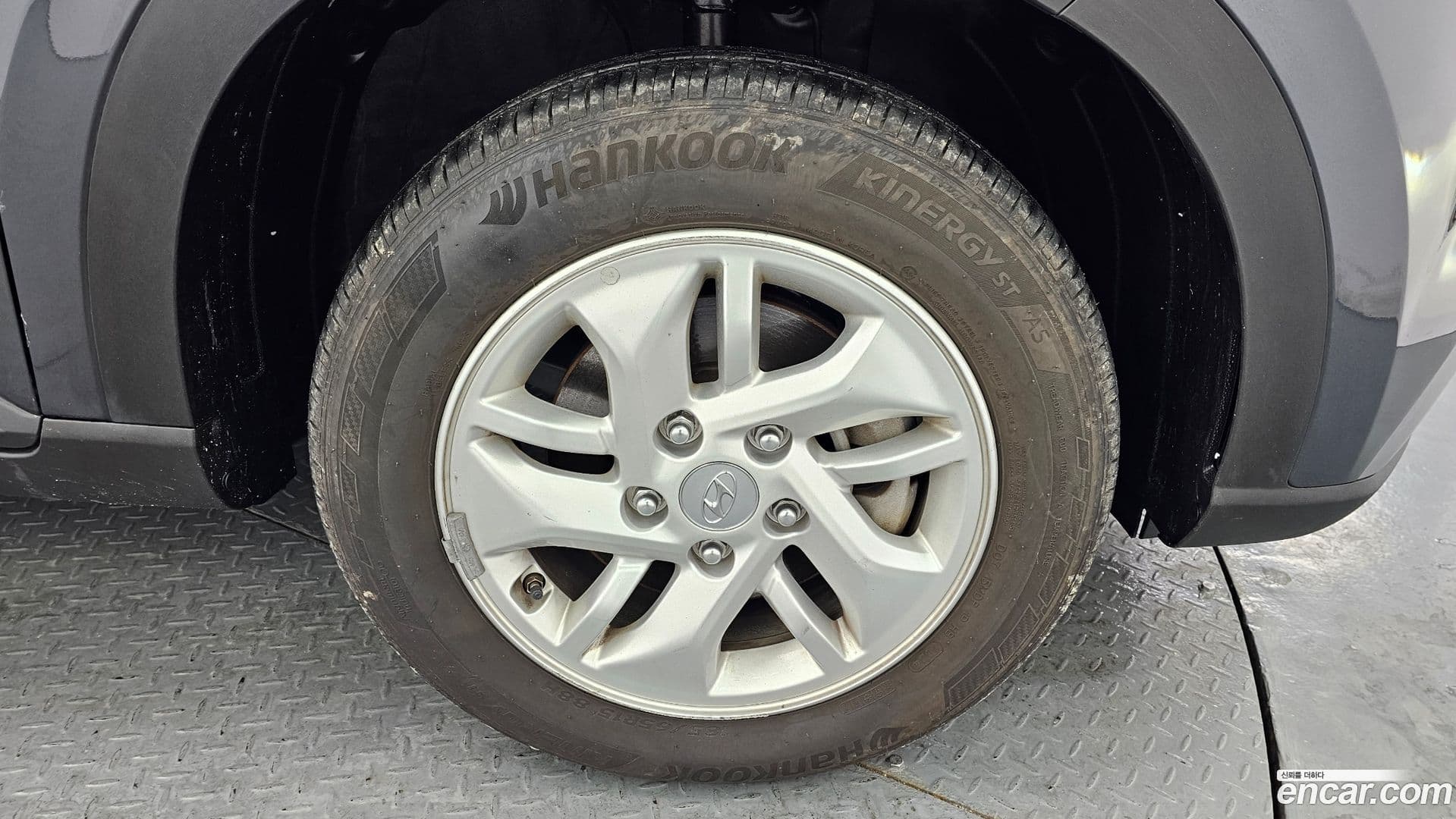 Main__Slider__Photo:Venue Hyundai 2022.5-4