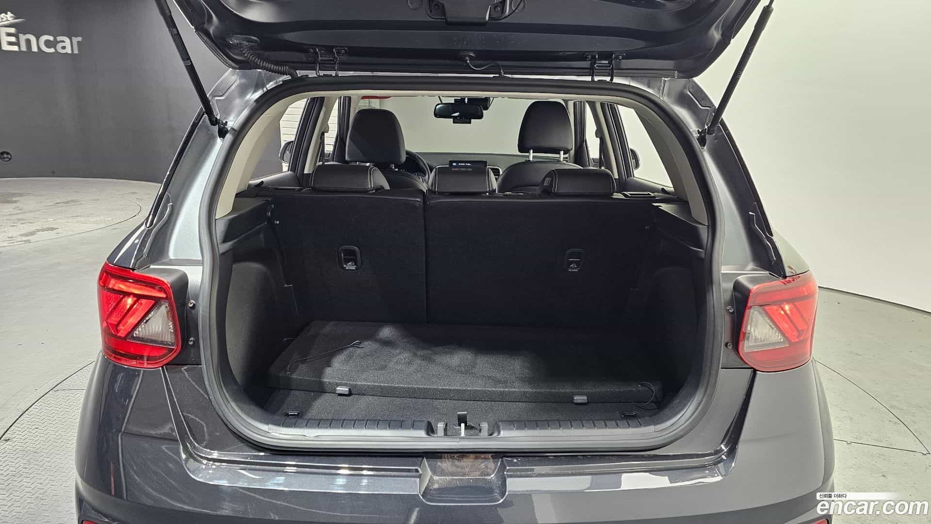 Venue Hyundai 2022.5-OPTION-024