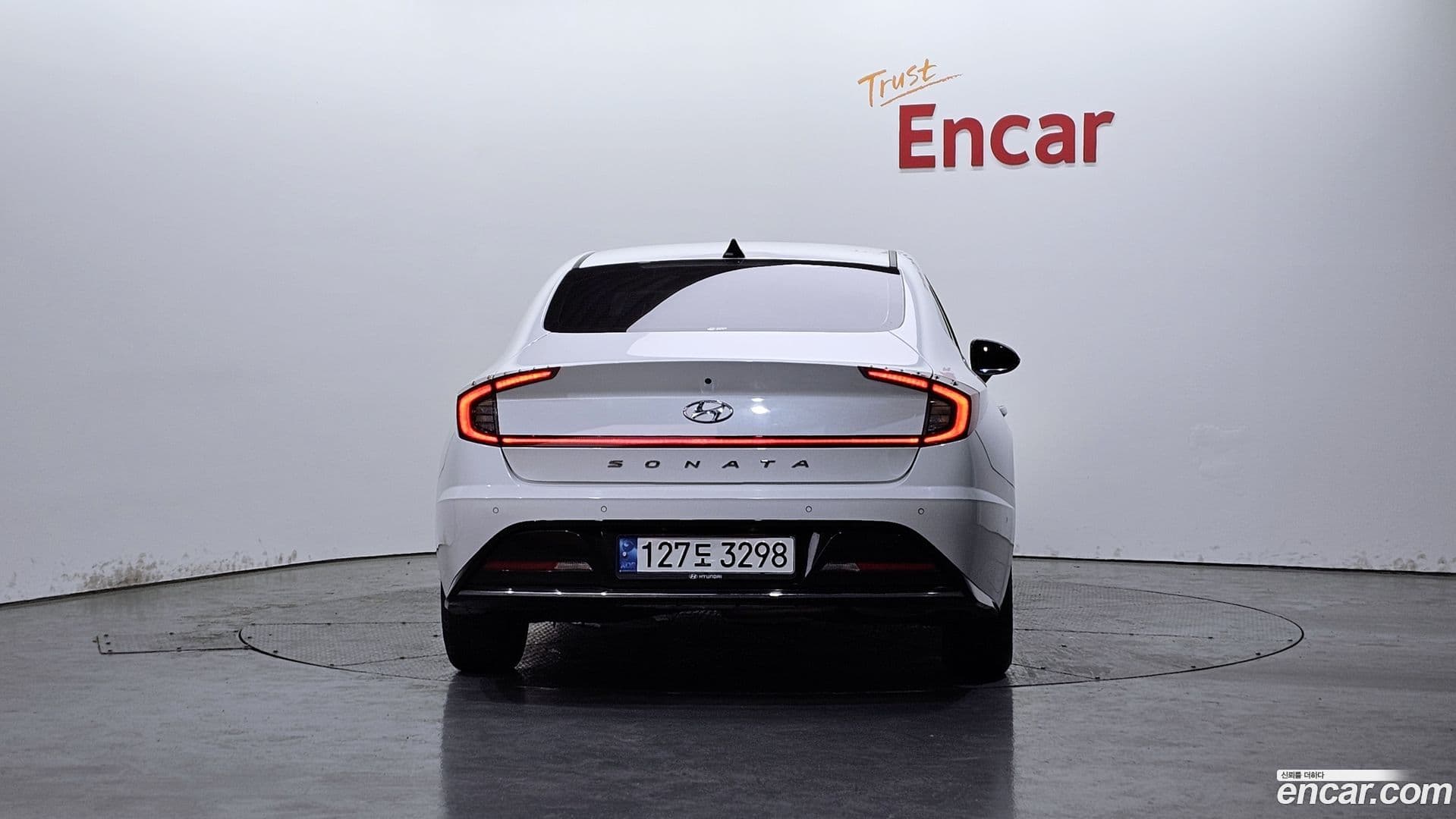 Main__Slider__Photo:Sonata Hyundai 2022.4-3