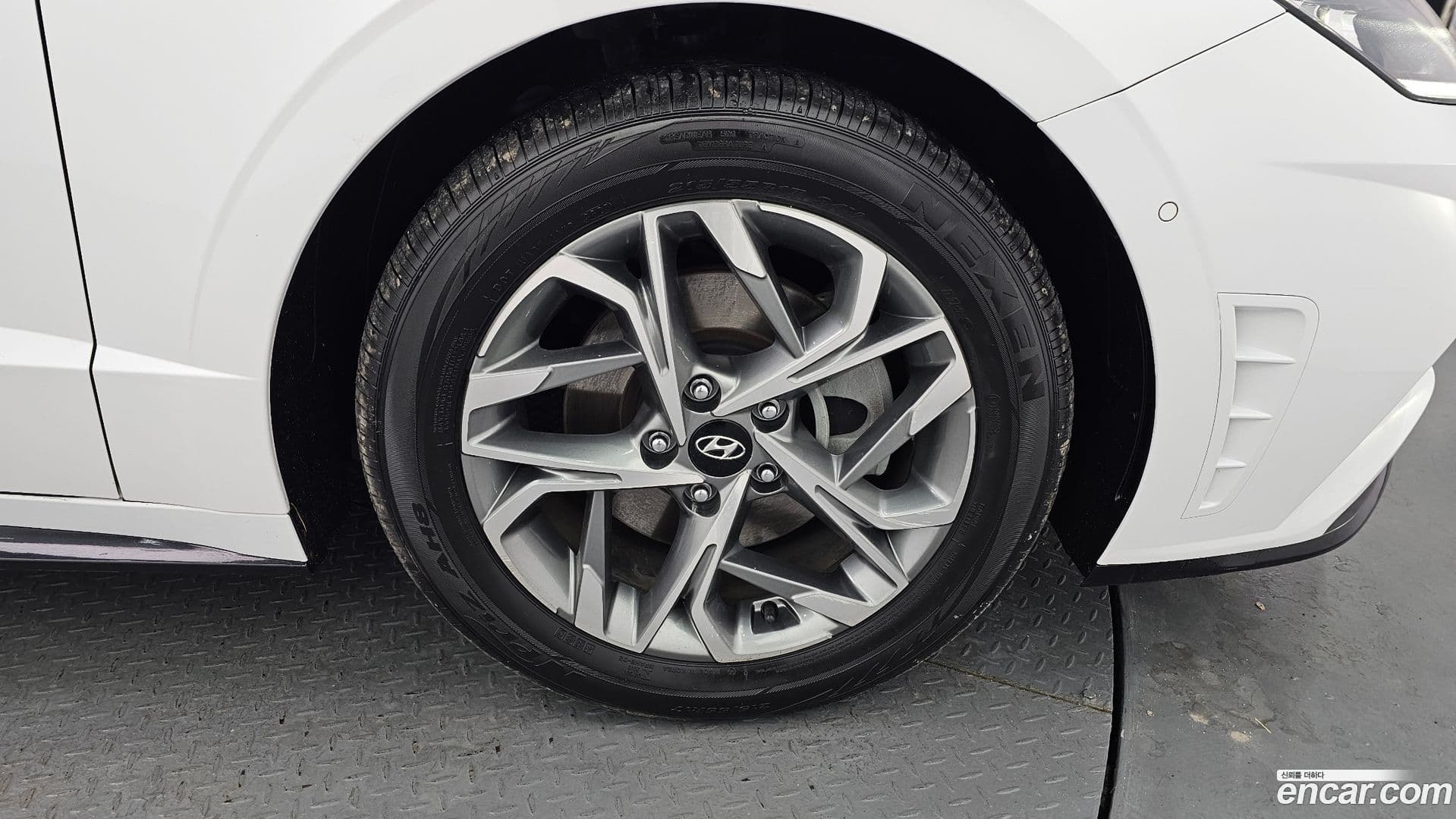 Main__Slider__Photo:Sonata Hyundai 2022.4-4