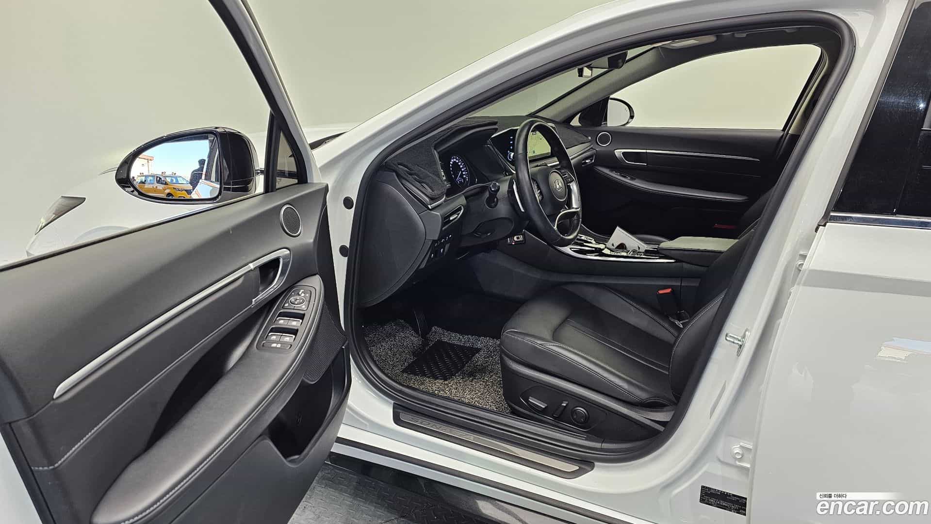 Sonata Hyundai 2022.4-INNER-010