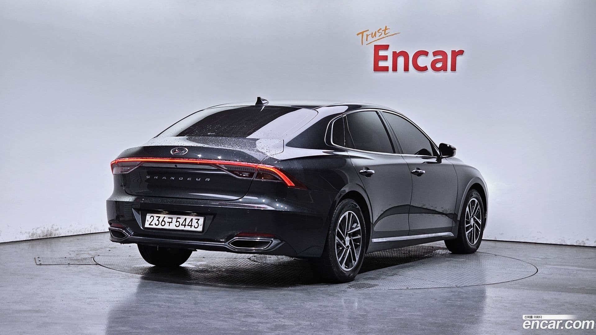 Main__Slider__Photo:Grandeur Hyundai 2020.1-1