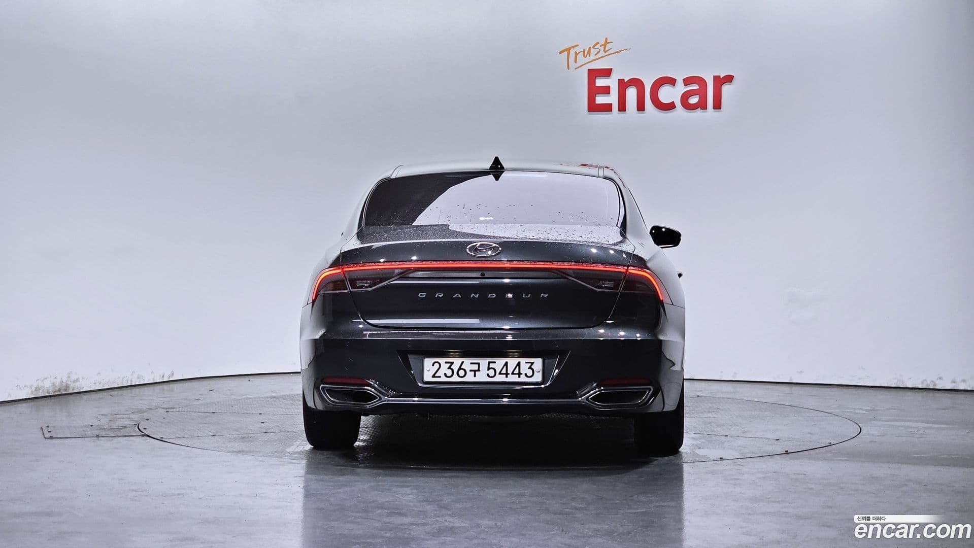 Main__Slider__Photo:Grandeur Hyundai 2020.1-3