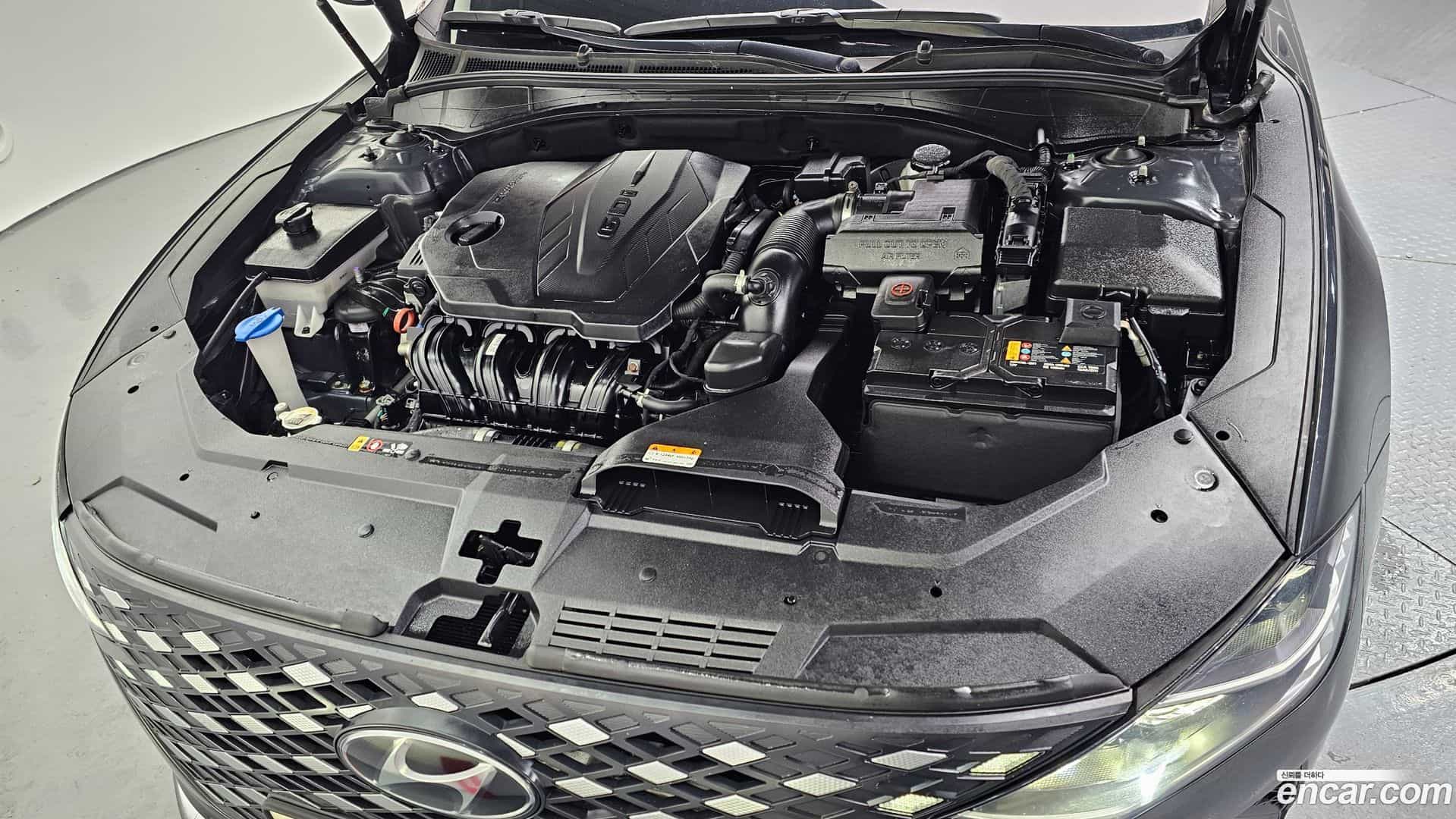 Grandeur Hyundai 2020.1-INNER-006