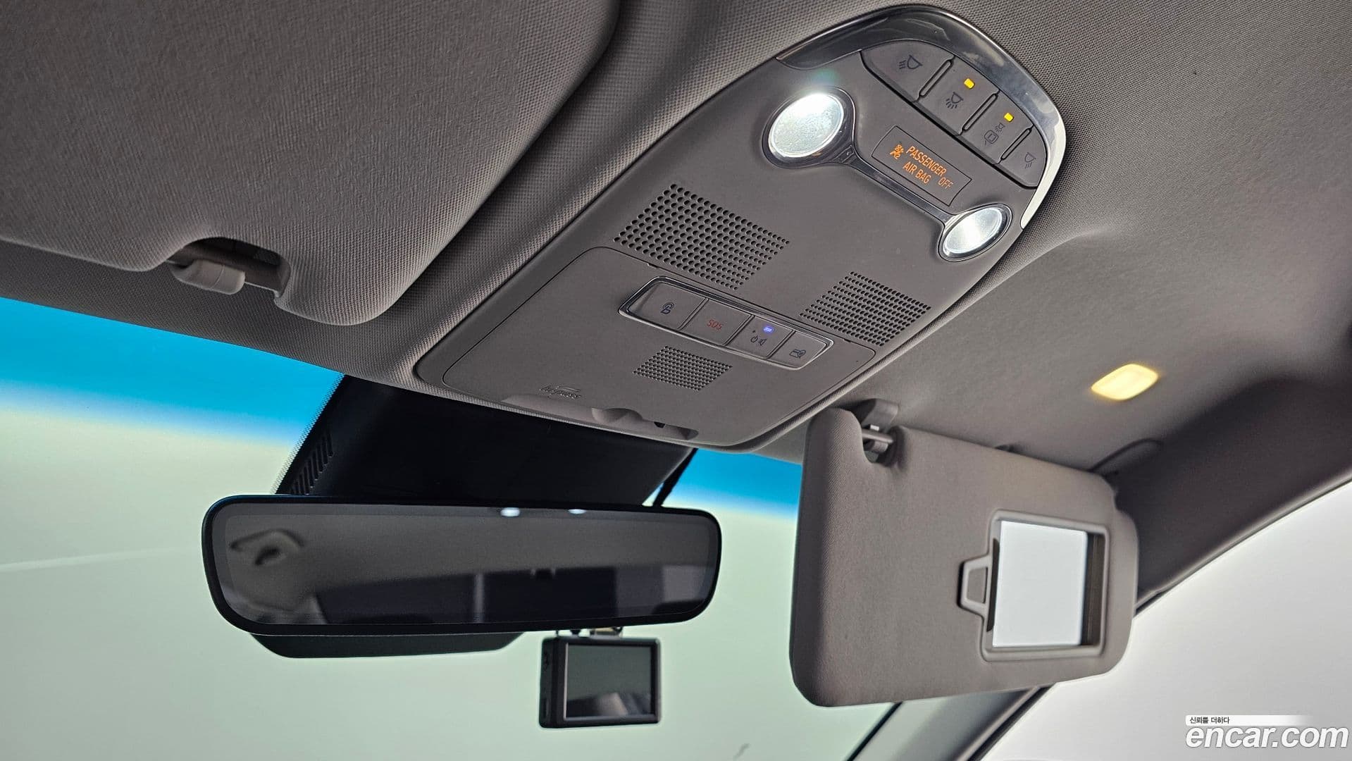 Main__Slider__Photo:Grandeur Hyundai 2020.1-17