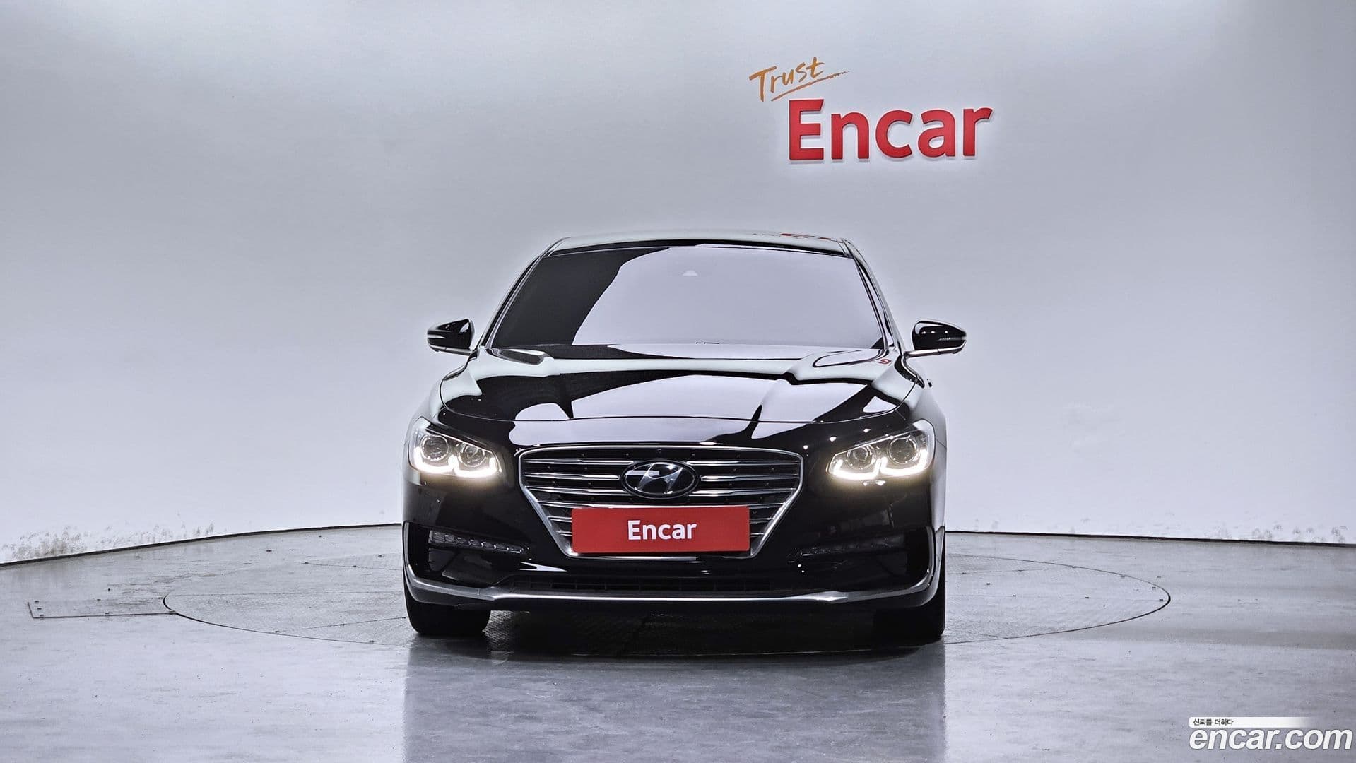 Main__Slider__Photo:Grandeur Hyundai 2018.5-2