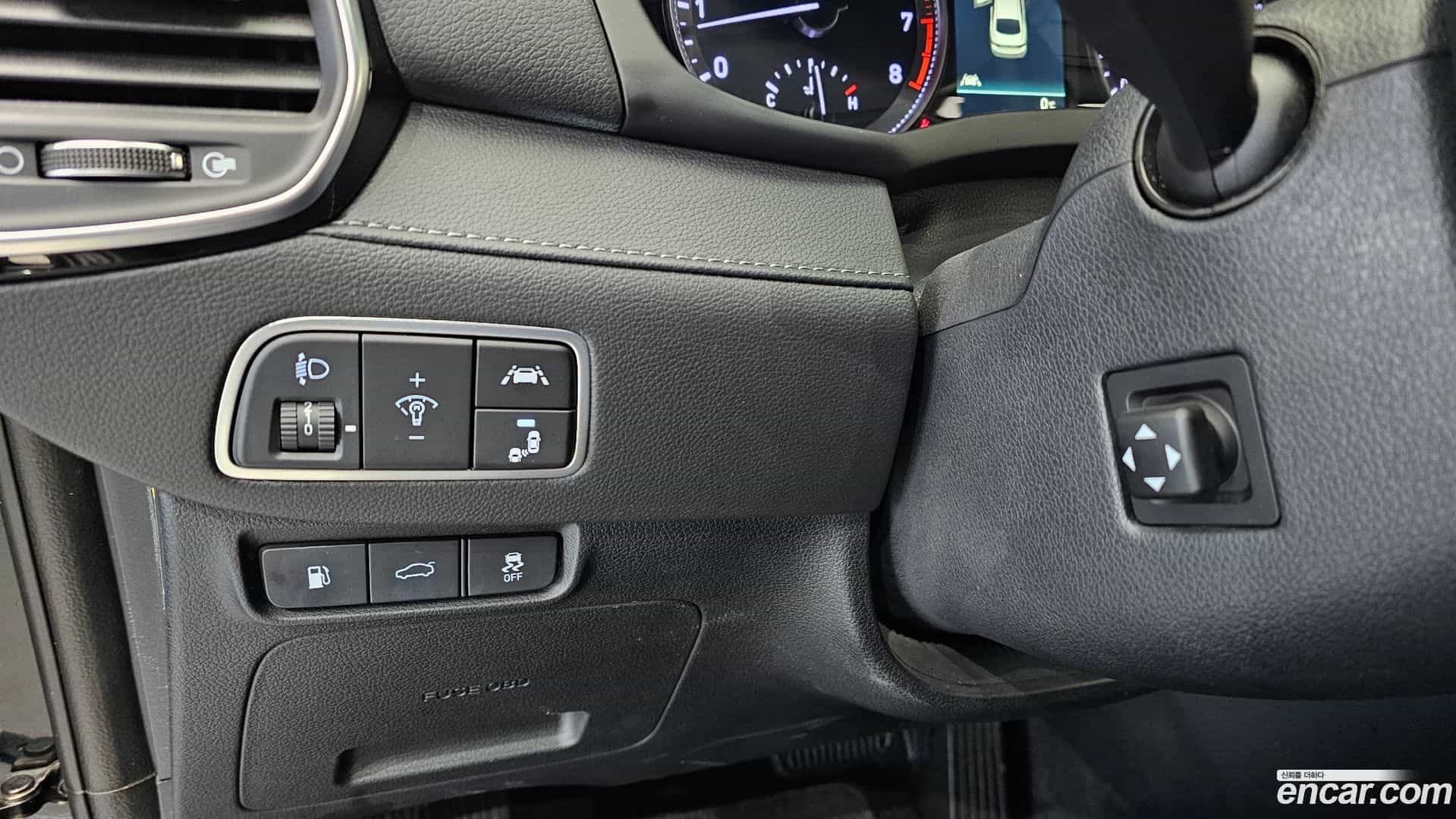 Grandeur Hyundai 2018.5-OPTION-021