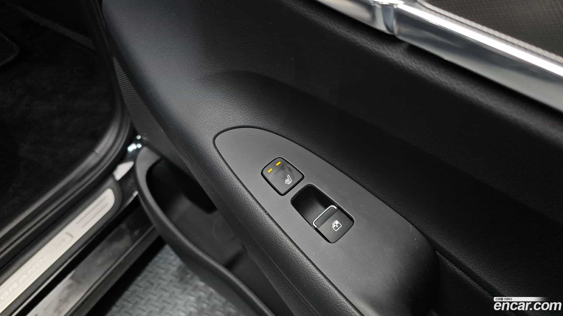 Grandeur Hyundai 2021.11-OPTION-023