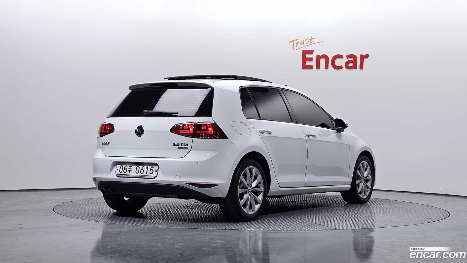 Golf Volkswagen 2015.11-OUTER-002