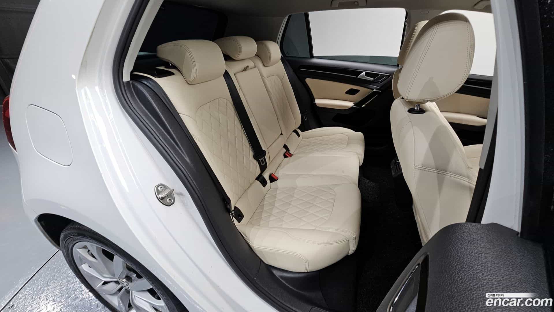 Golf Volkswagen 2015.11-OPTION-016