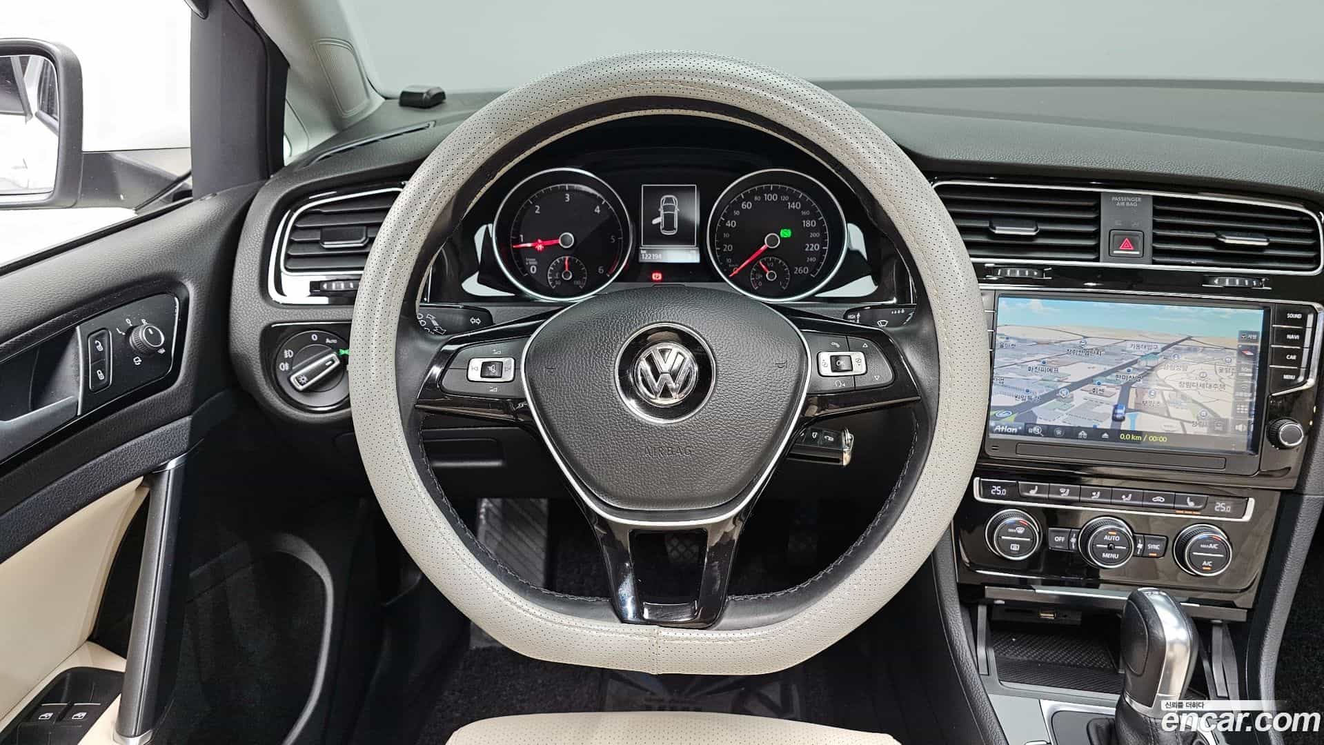 Golf Volkswagen 2015.11-OPTION-017