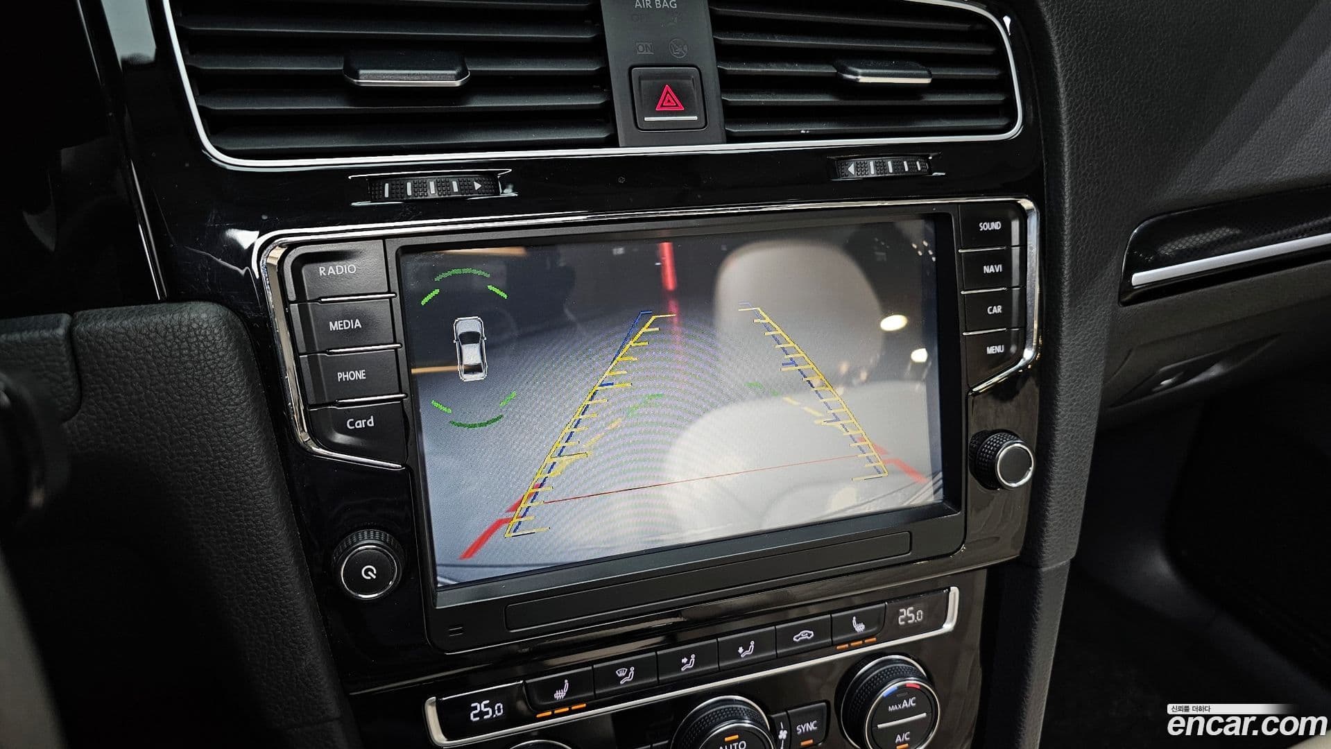 Main__Slider__Photo:Golf Volkswagen 2015.11-15