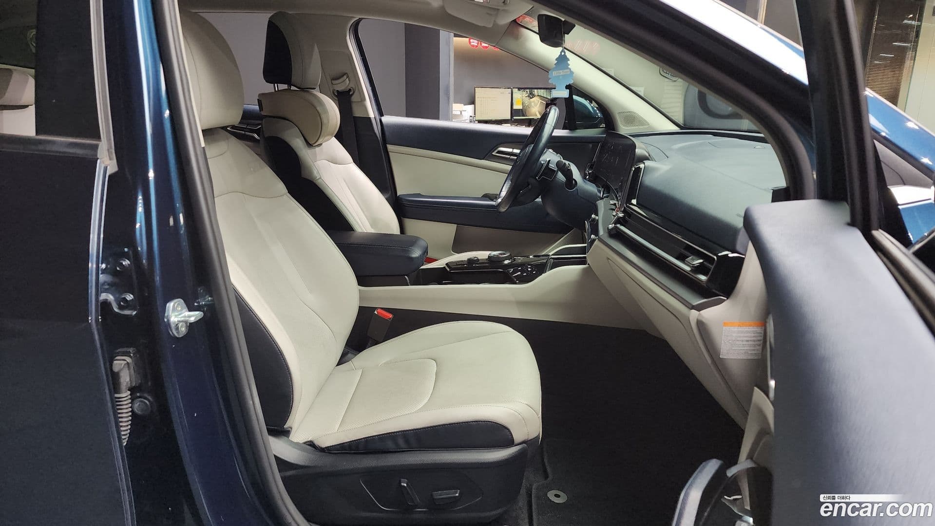 Main__Slider__Photo:Sportage Kia 2021.10-10