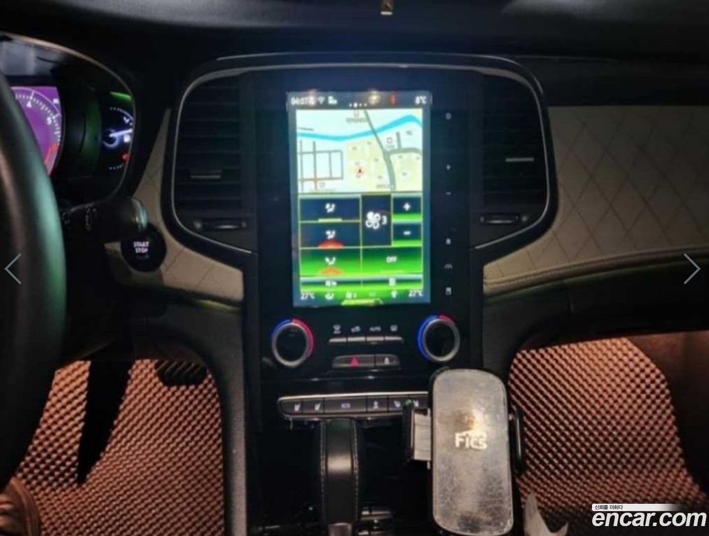 Main__Slider__Photo:SM6 Renault-KoreaSamsung 2016.2-7