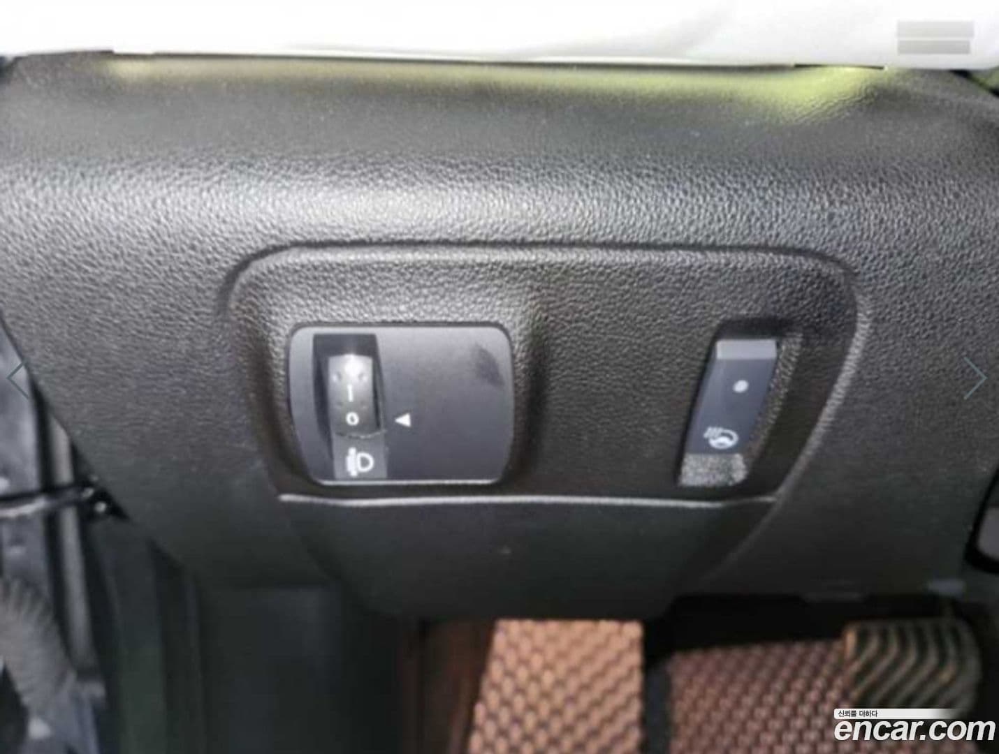 Main__Slider__Photo:SM6 Renault-KoreaSamsung 2016.2-12