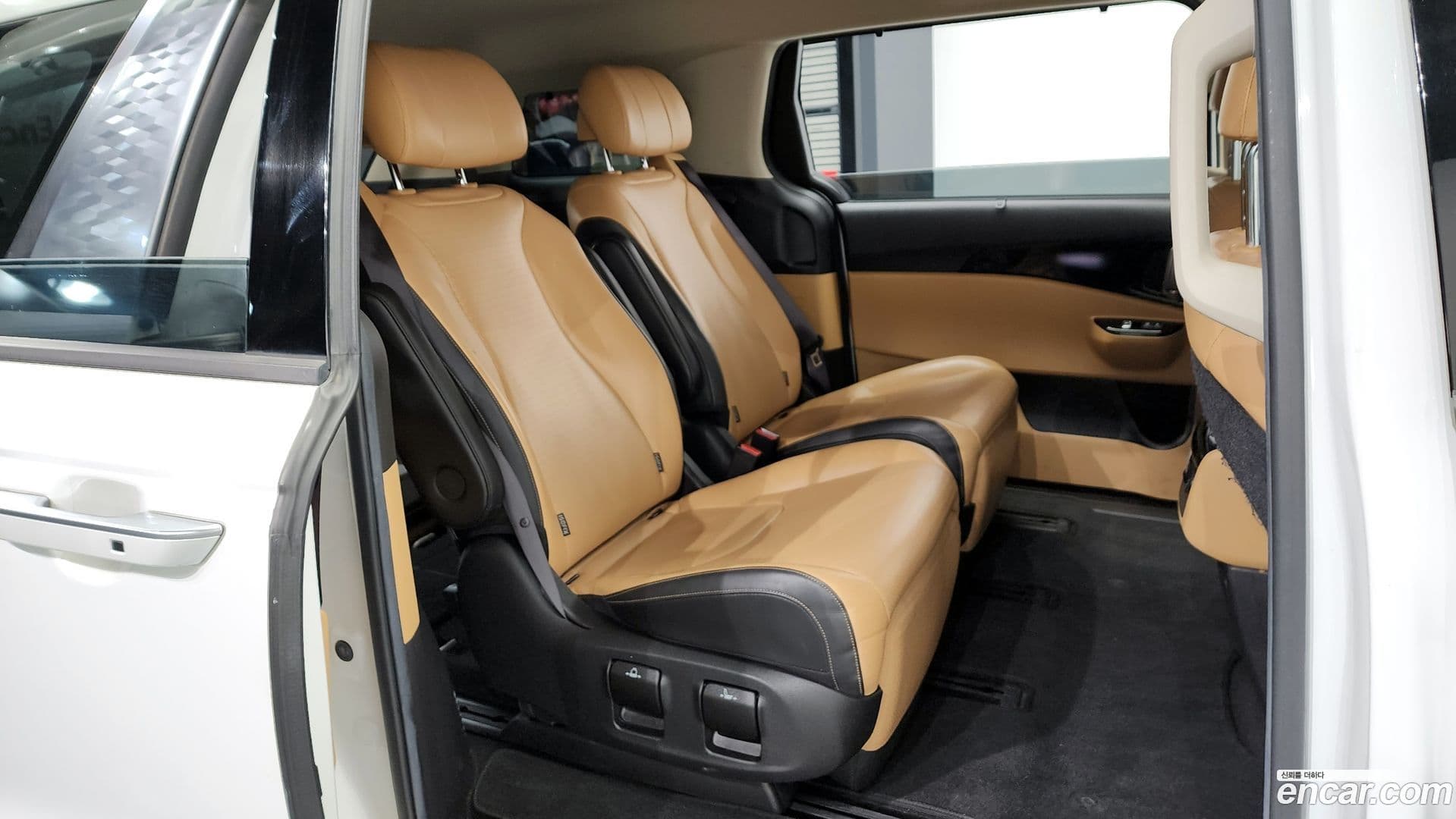 Main__Slider__Photo:Canival Kia 2020.9-11