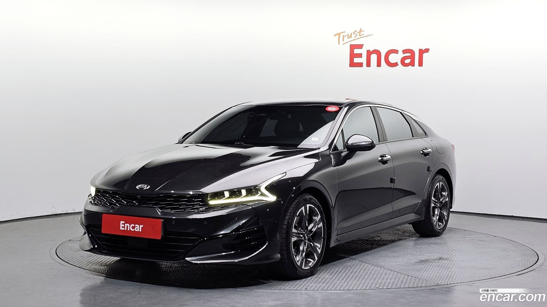 Main__Slider__Photo:K5 Kia 2020.1-0