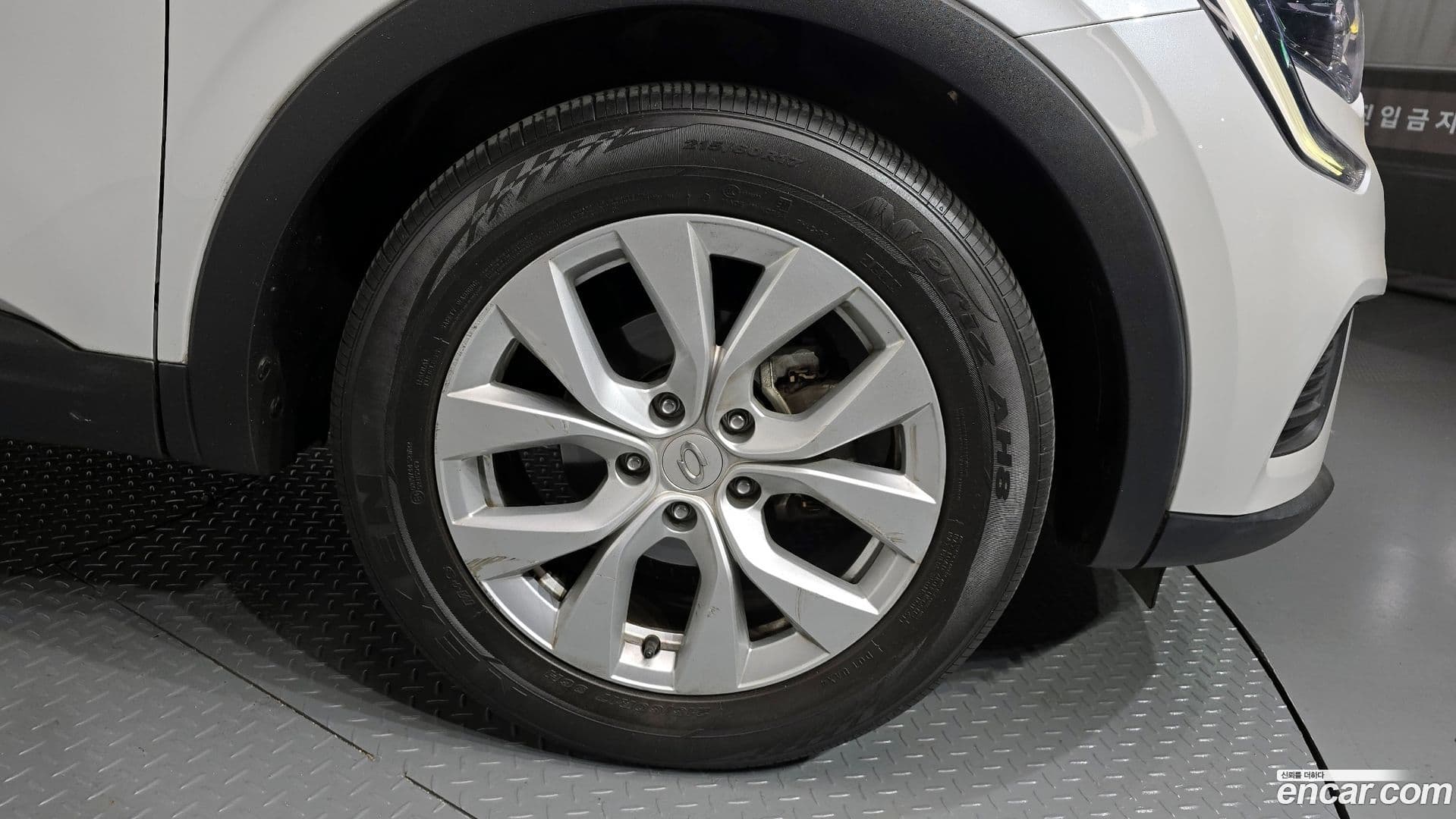 Main__Slider__Photo:XM3 Renault-KoreaSamsung 2021.3-4