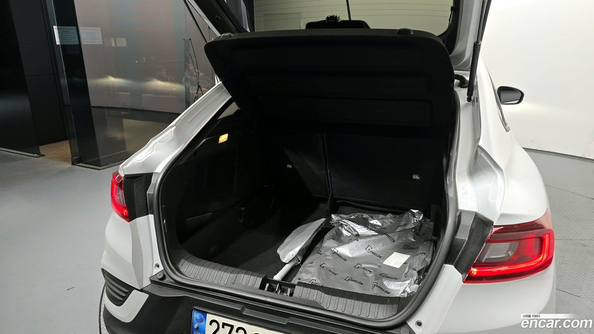 Main__Slider__Photo:XM3 Renault-KoreaSamsung 2021.3-19