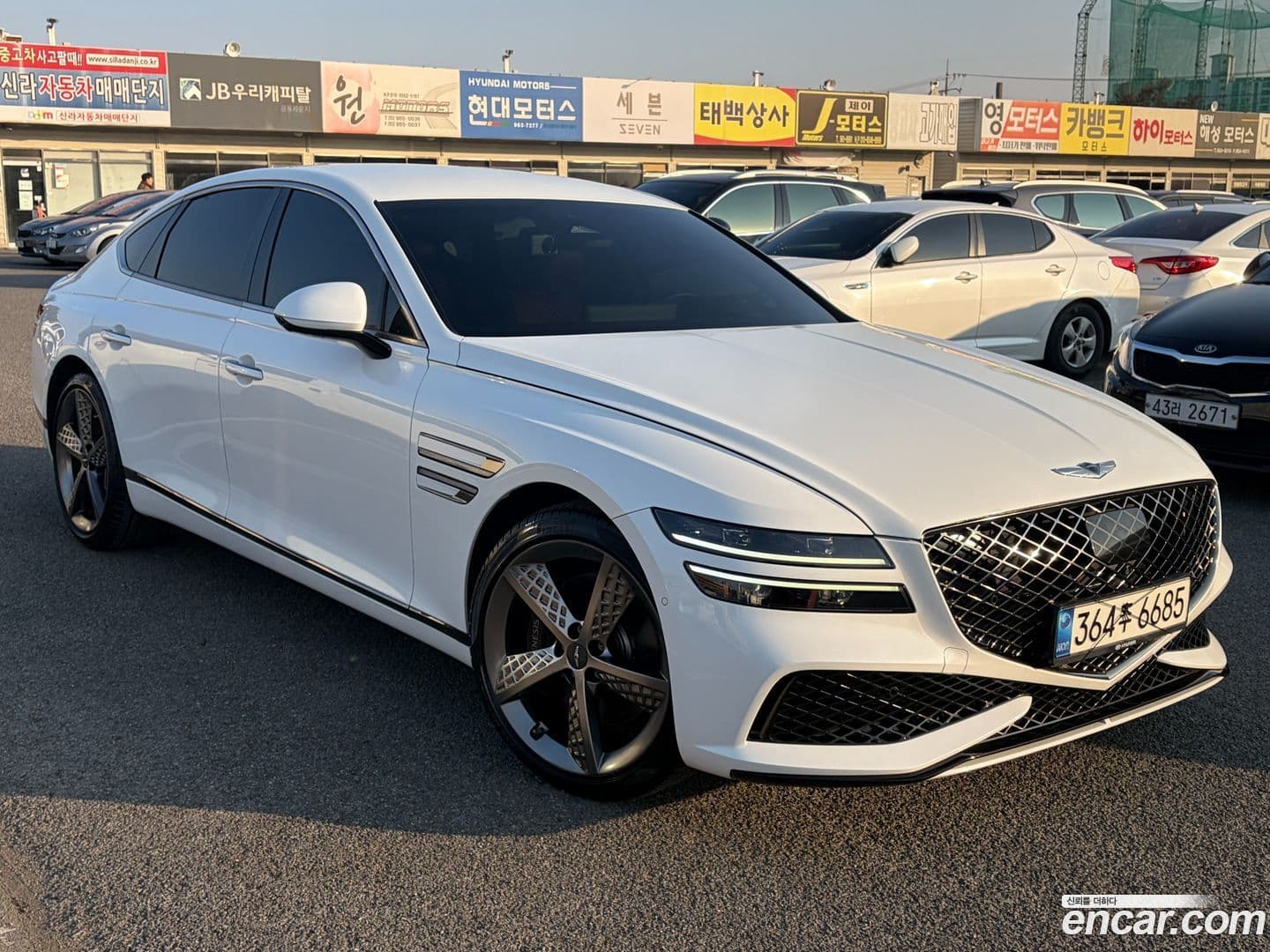 Main__Slider__Photo:G80 Genesis 2021.9-0