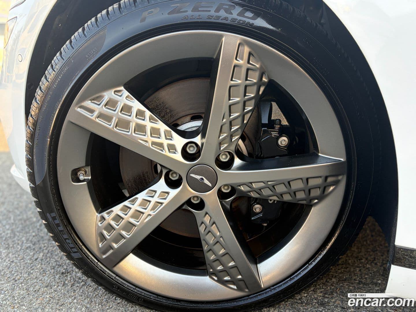 Main__Slider__Photo:G80 Genesis 2021.9-6