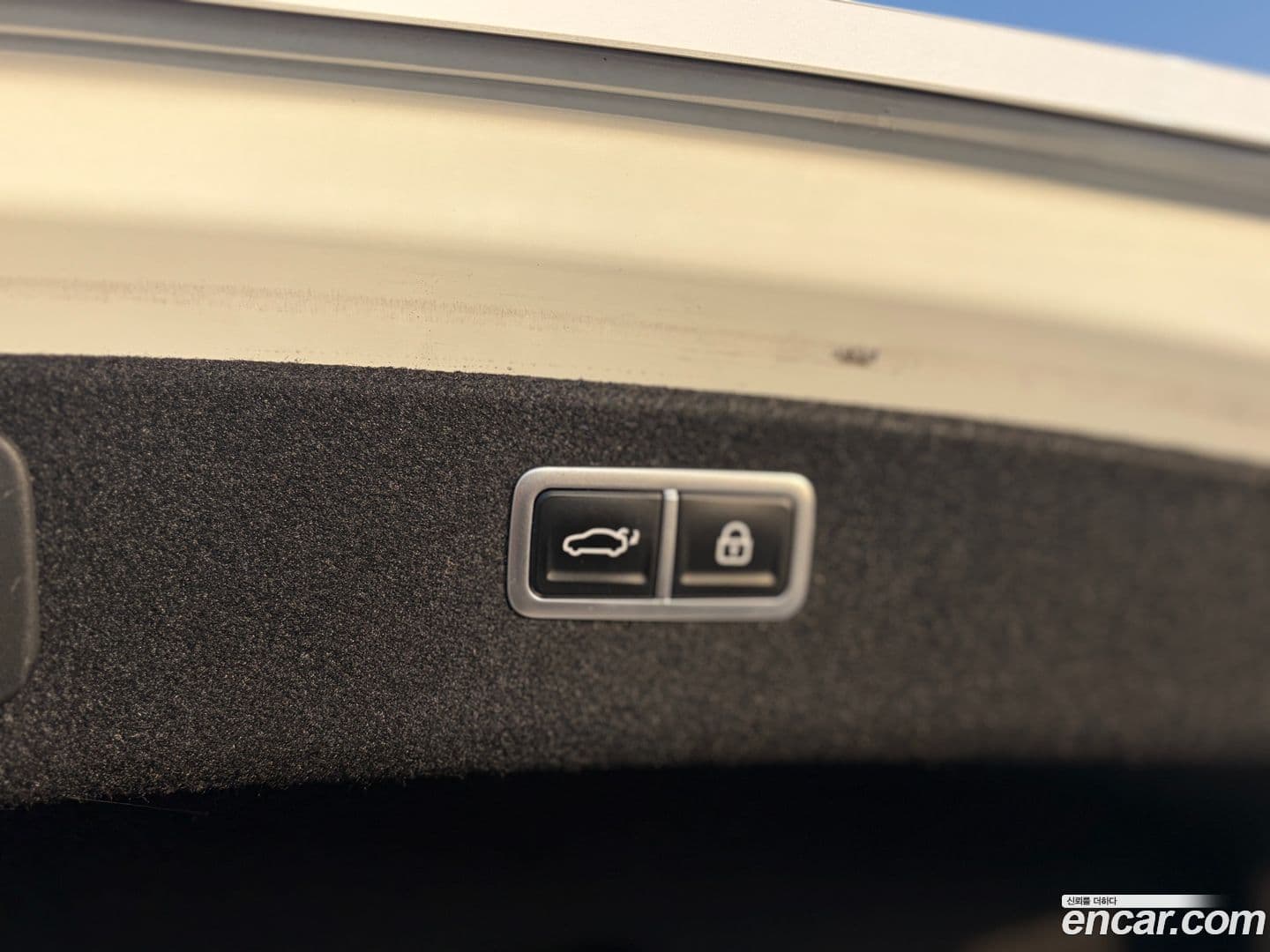 Main__Slider__Photo:G80 Genesis 2021.9-16