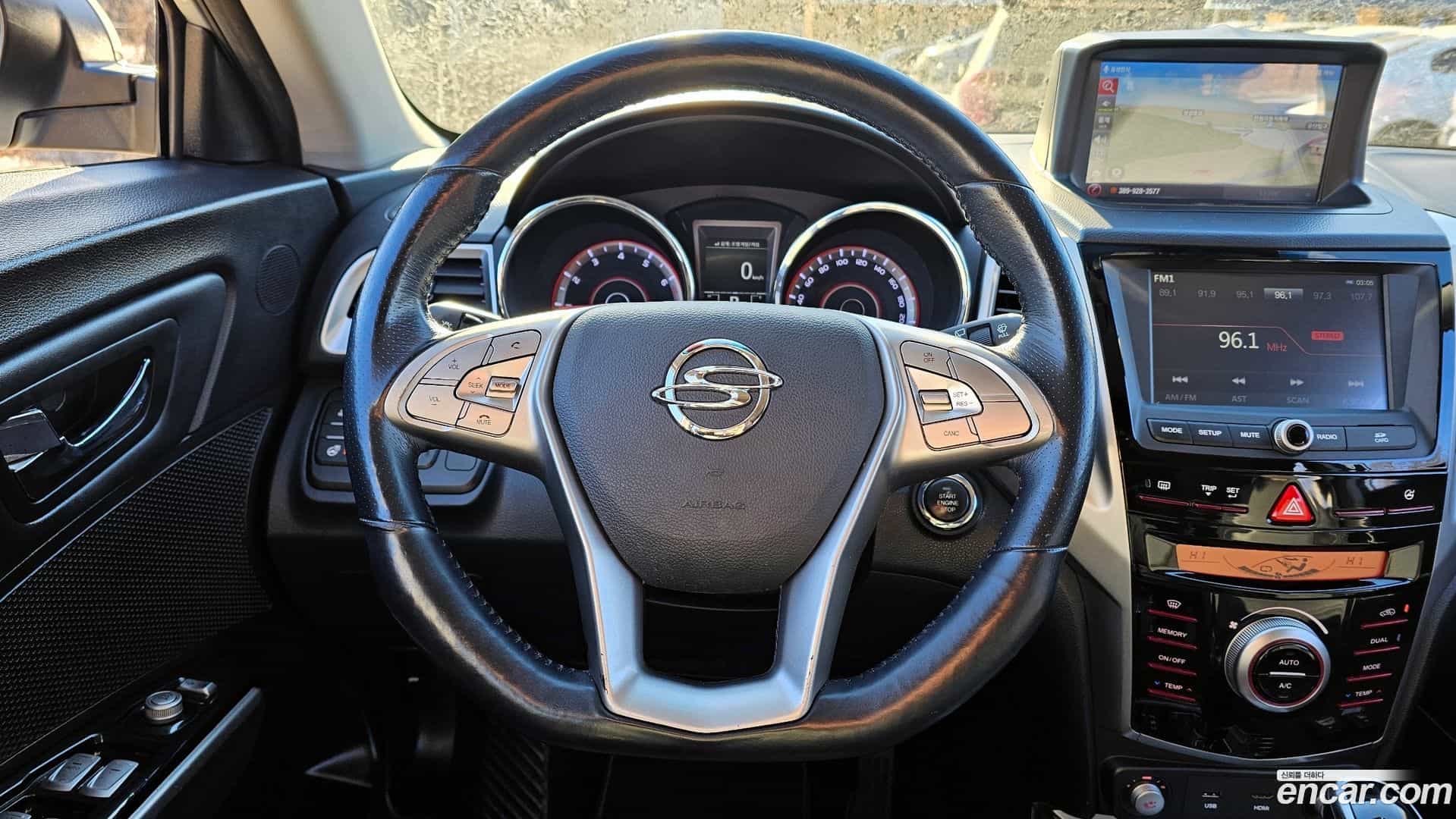 TIBOLI KG_Mobility_Ssangyong 2015.7-OPTION-019