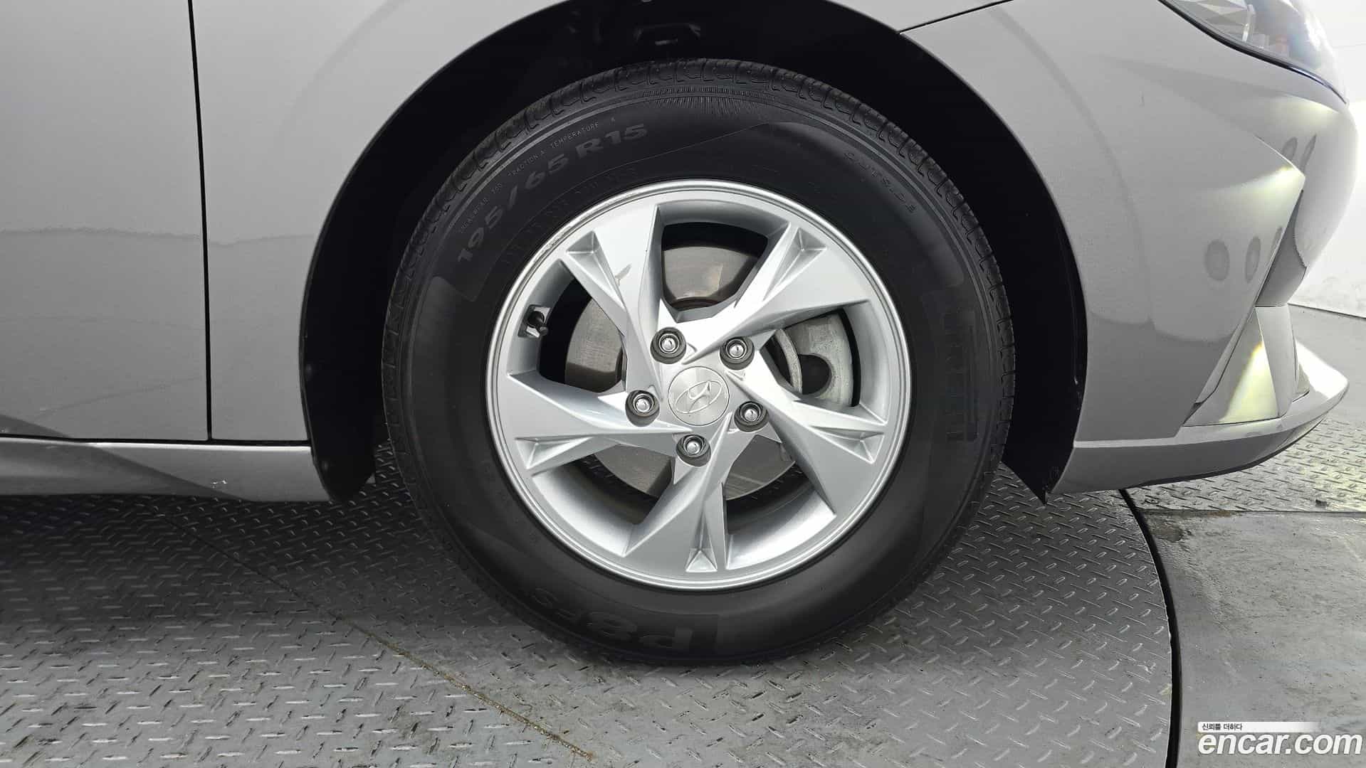 AVANTE Hyundai 2022.0-OUTER-005