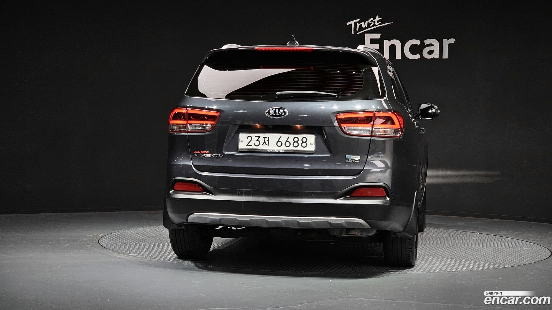 Main__Slider__Photo:Sorento Kia 2016.3-3