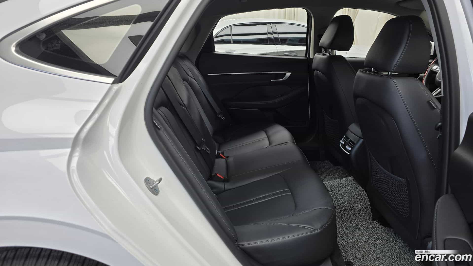 Sonata Hyundai 2025.9-OPTION-016