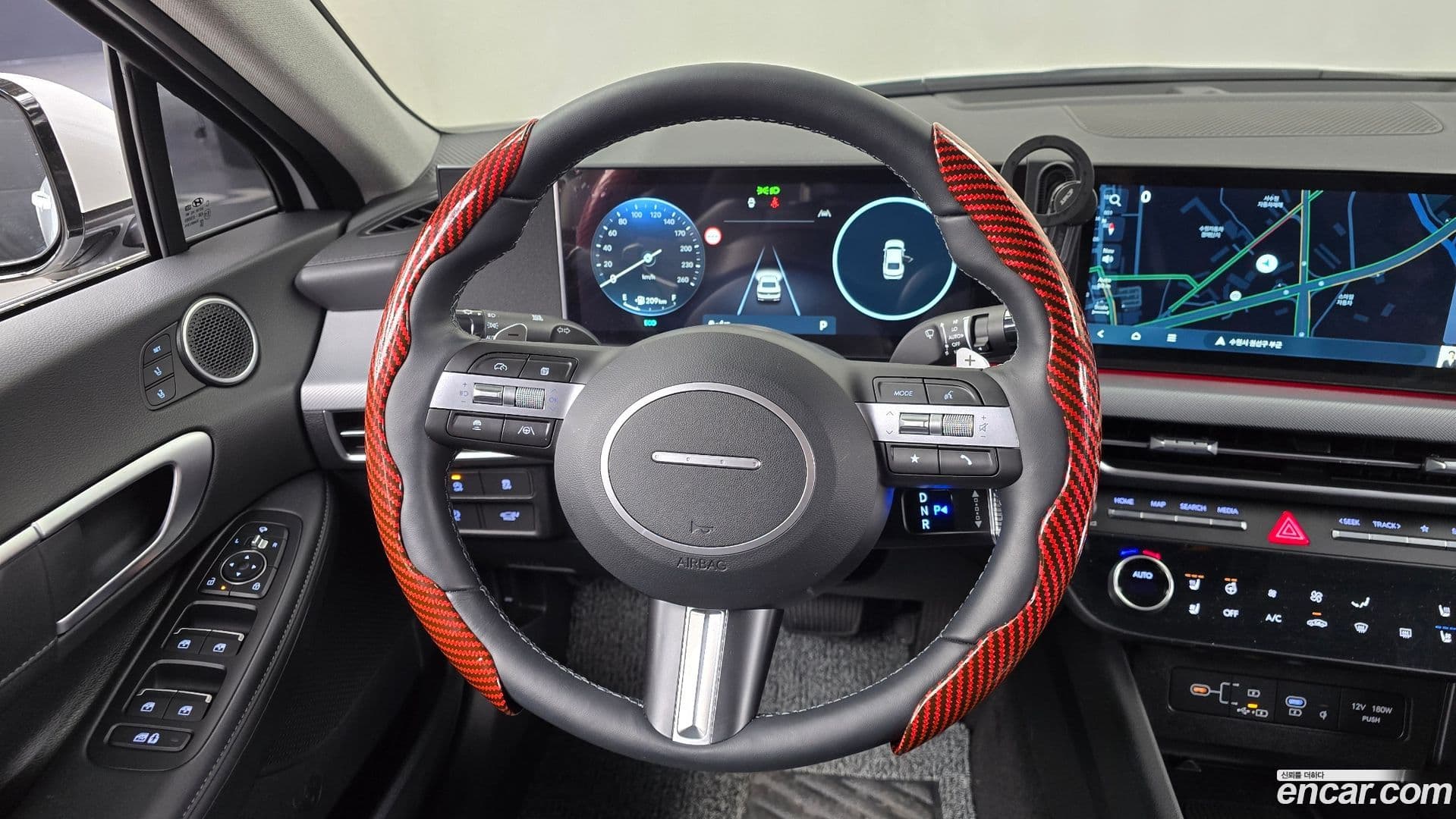 Main__Slider__Photo:Sonata Hyundai 2025.9-12