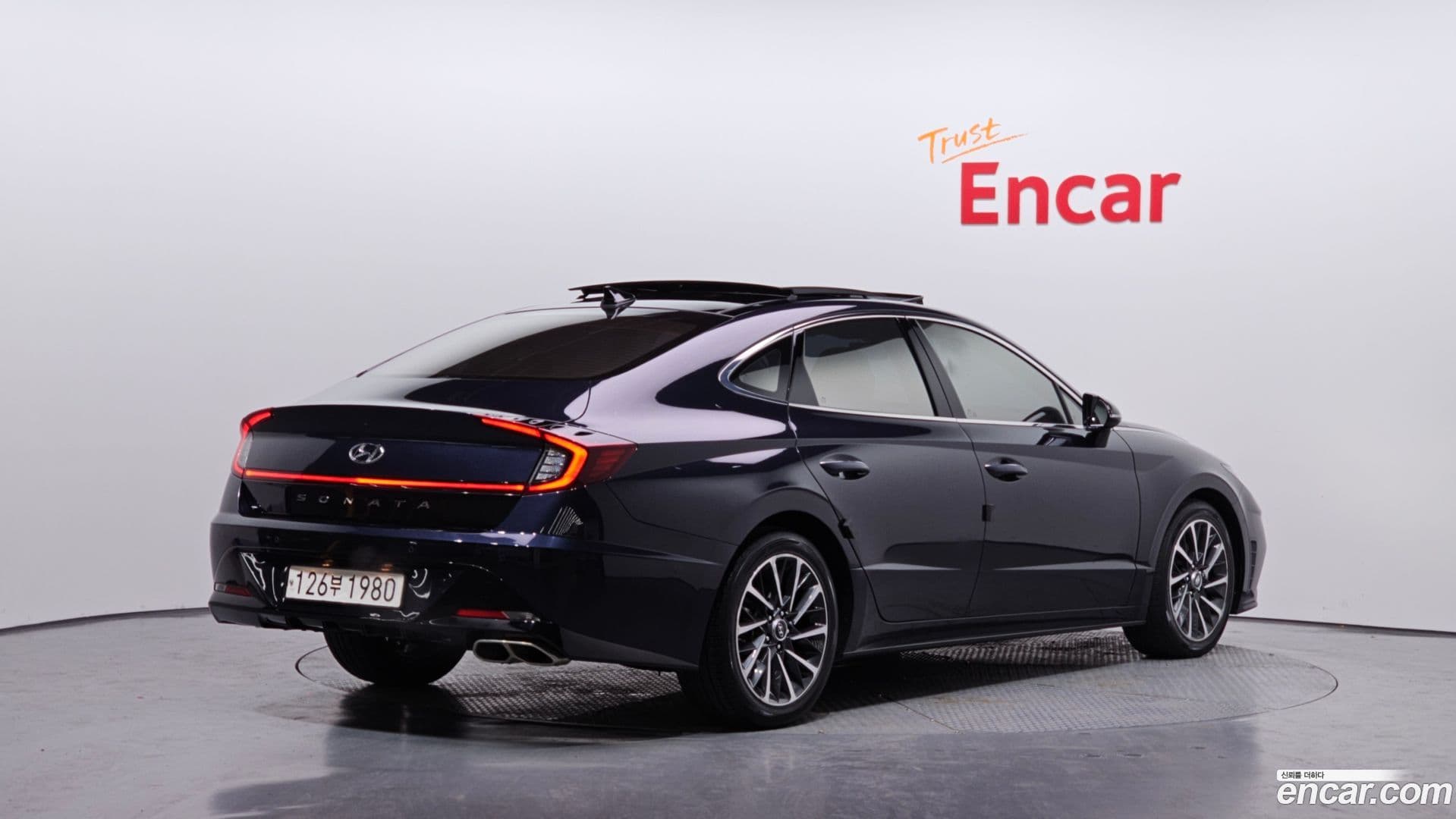 Main__Slider__Photo:Sonata Hyundai 2020.6-1