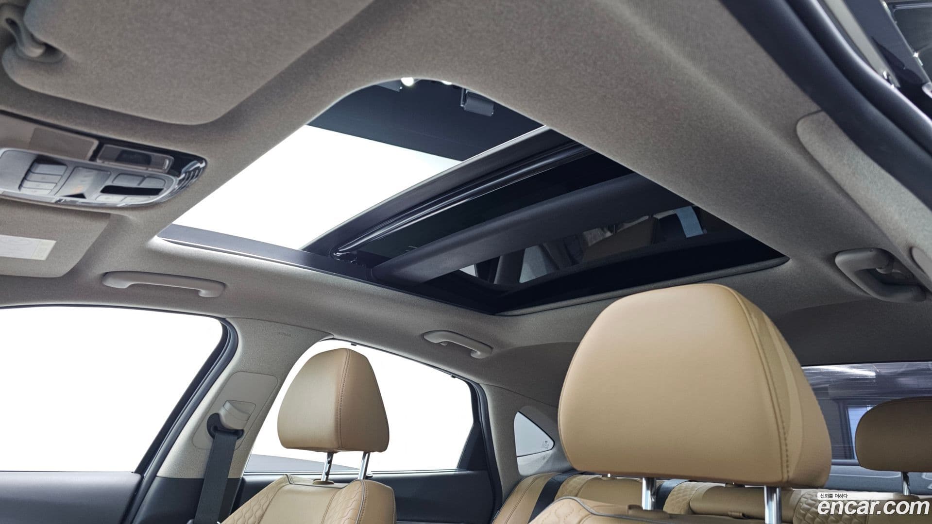 Main__Slider__Photo:Sonata Hyundai 2020.6-17