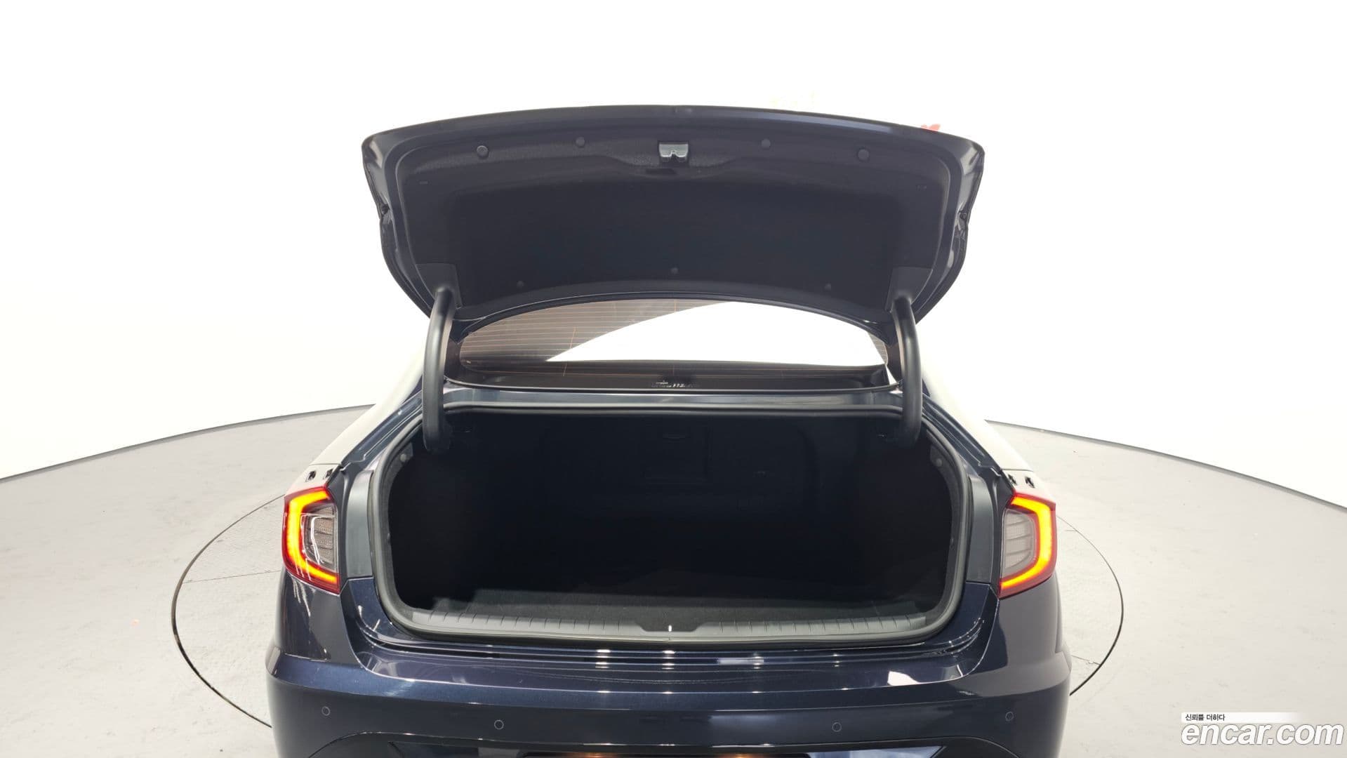 Main__Slider__Photo:Sonata Hyundai 2020.6-19