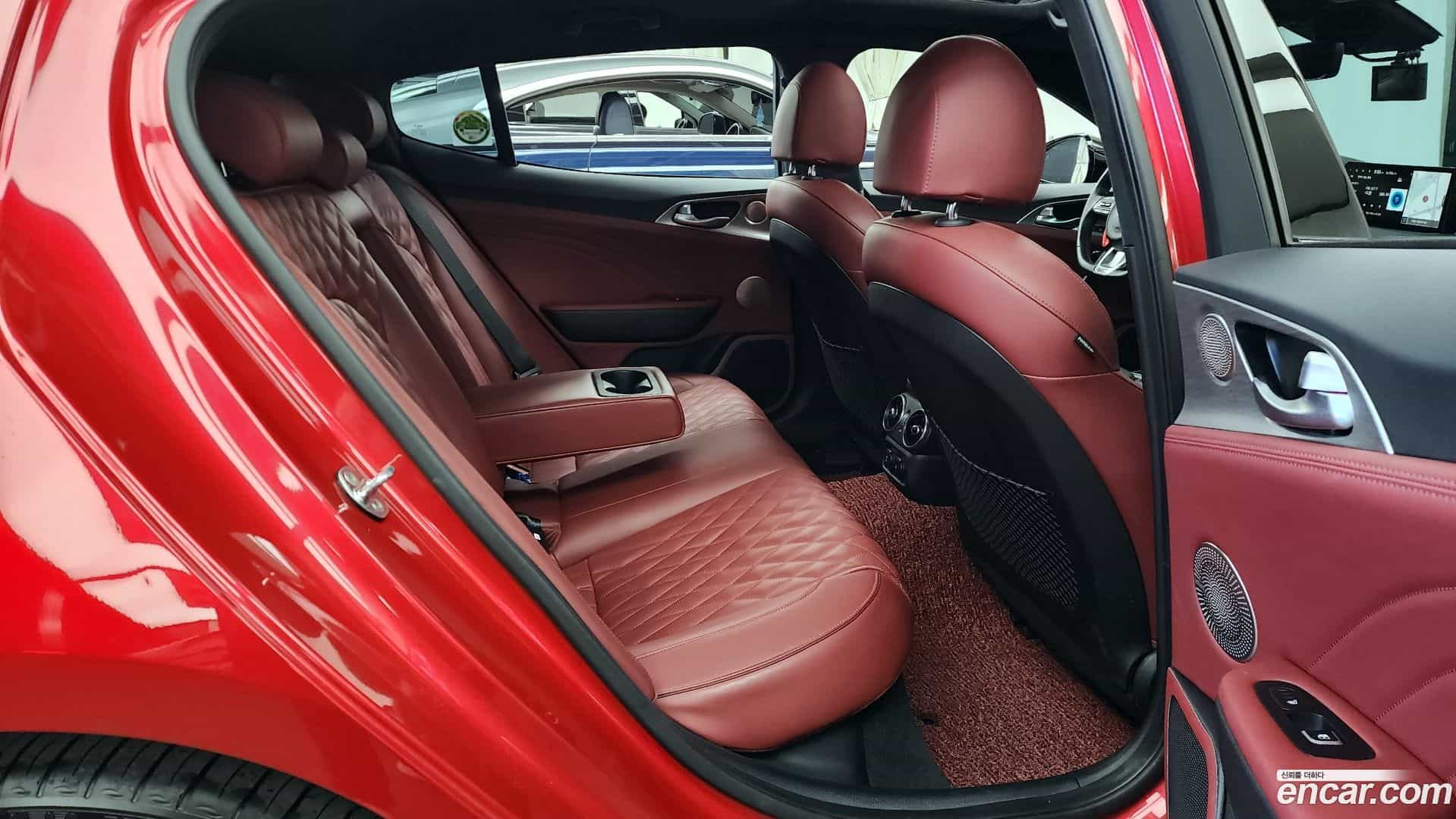 Stinger Kia 2022.1-OPTION-016