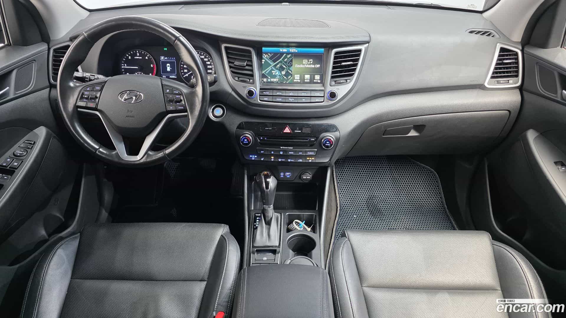 Tucson Hyundai 2015.4-INNER-007