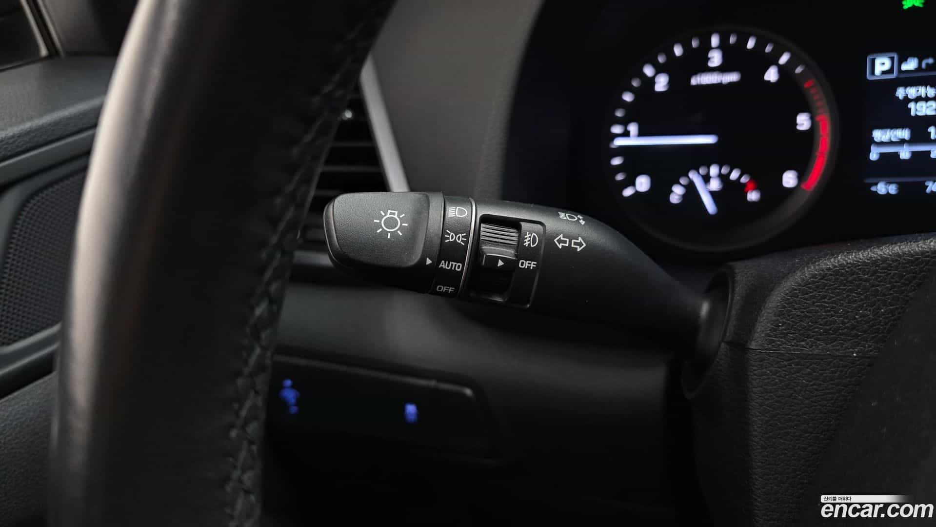 Tucson Hyundai 2015.4-OPTION-022