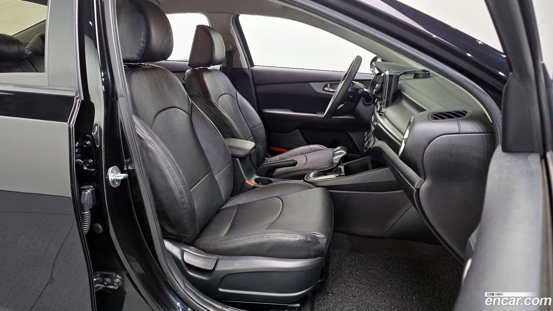 Main__Slider__Photo:K3 Kia 2020.2-9