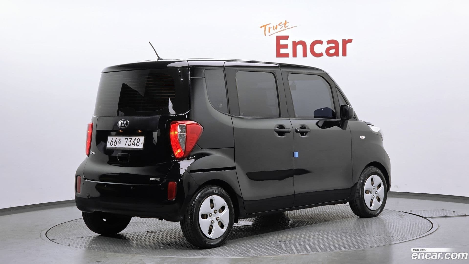 Main__Slider__Photo:RAY Kia 2013.10-1