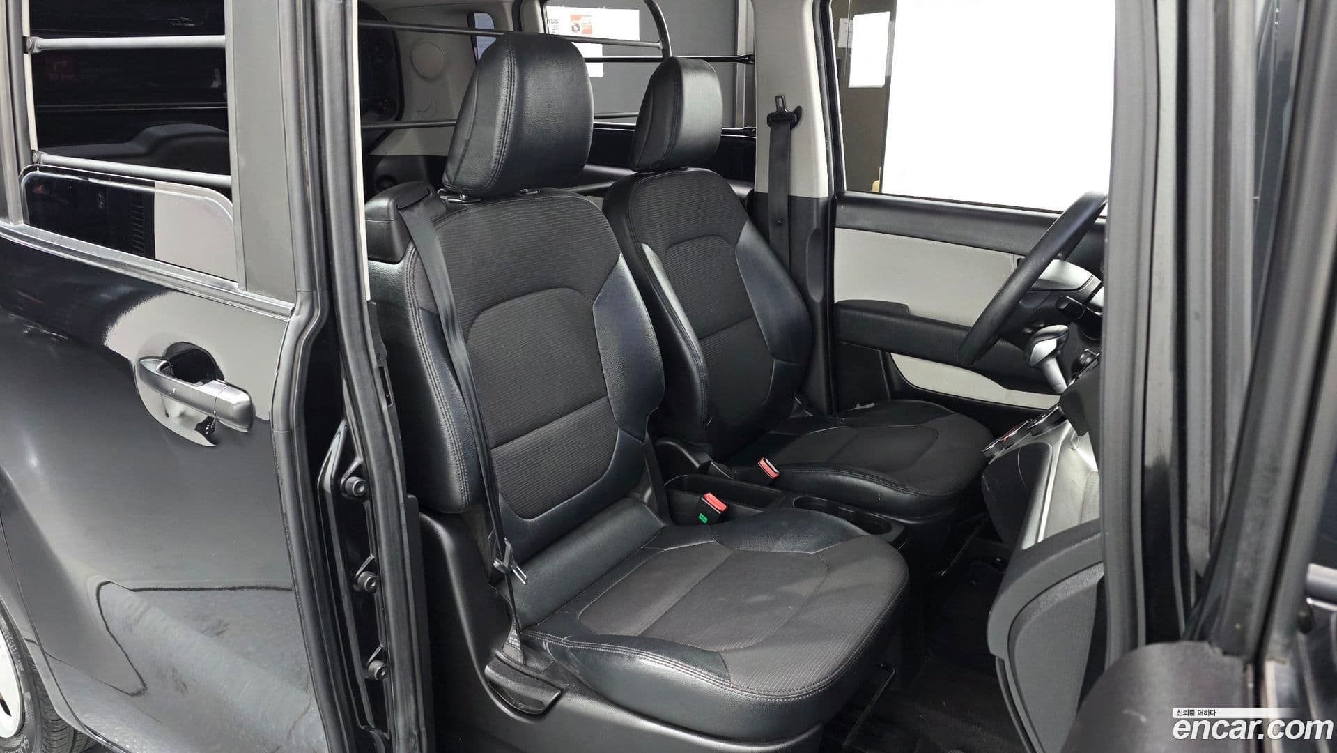 Main__Slider__Photo:RAY Kia 2013.10-9