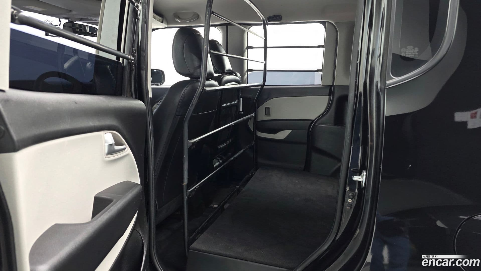 Main__Slider__Photo:RAY Kia 2013.10-11