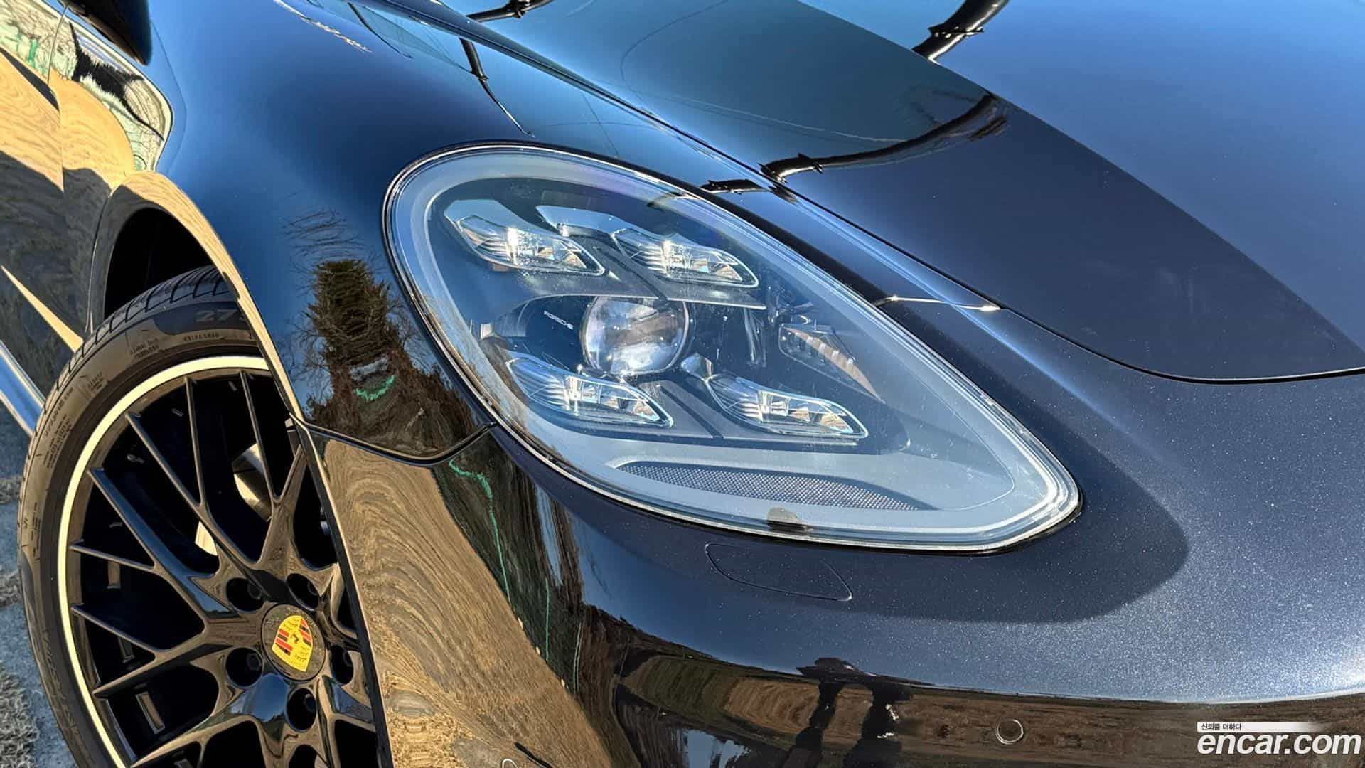 Panamera Porsche 2020.10-OUTER-005