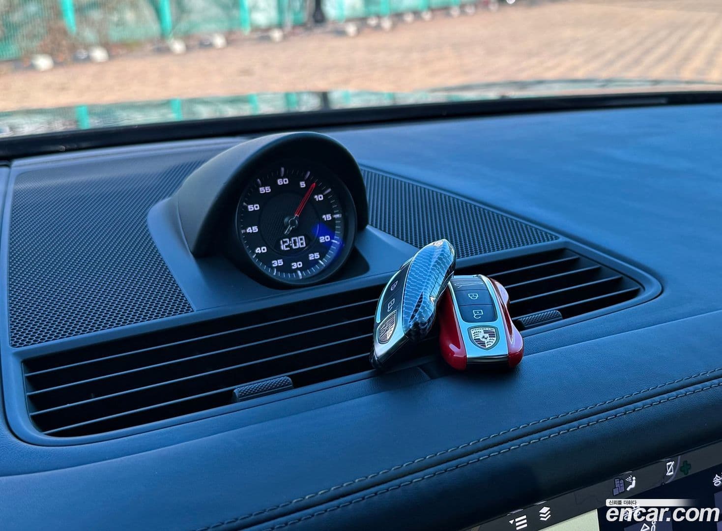 Main__Slider__Photo:Panamera Porsche 2020.10-14