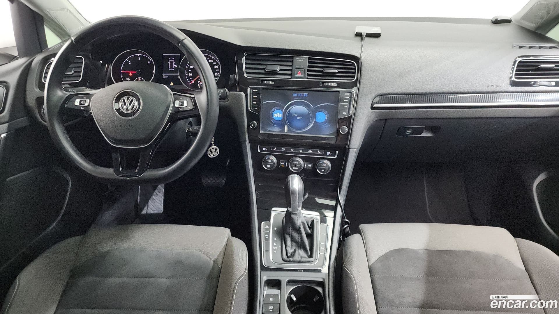 Main__Slider__Photo:Golf Volkswagen 2015.3-6