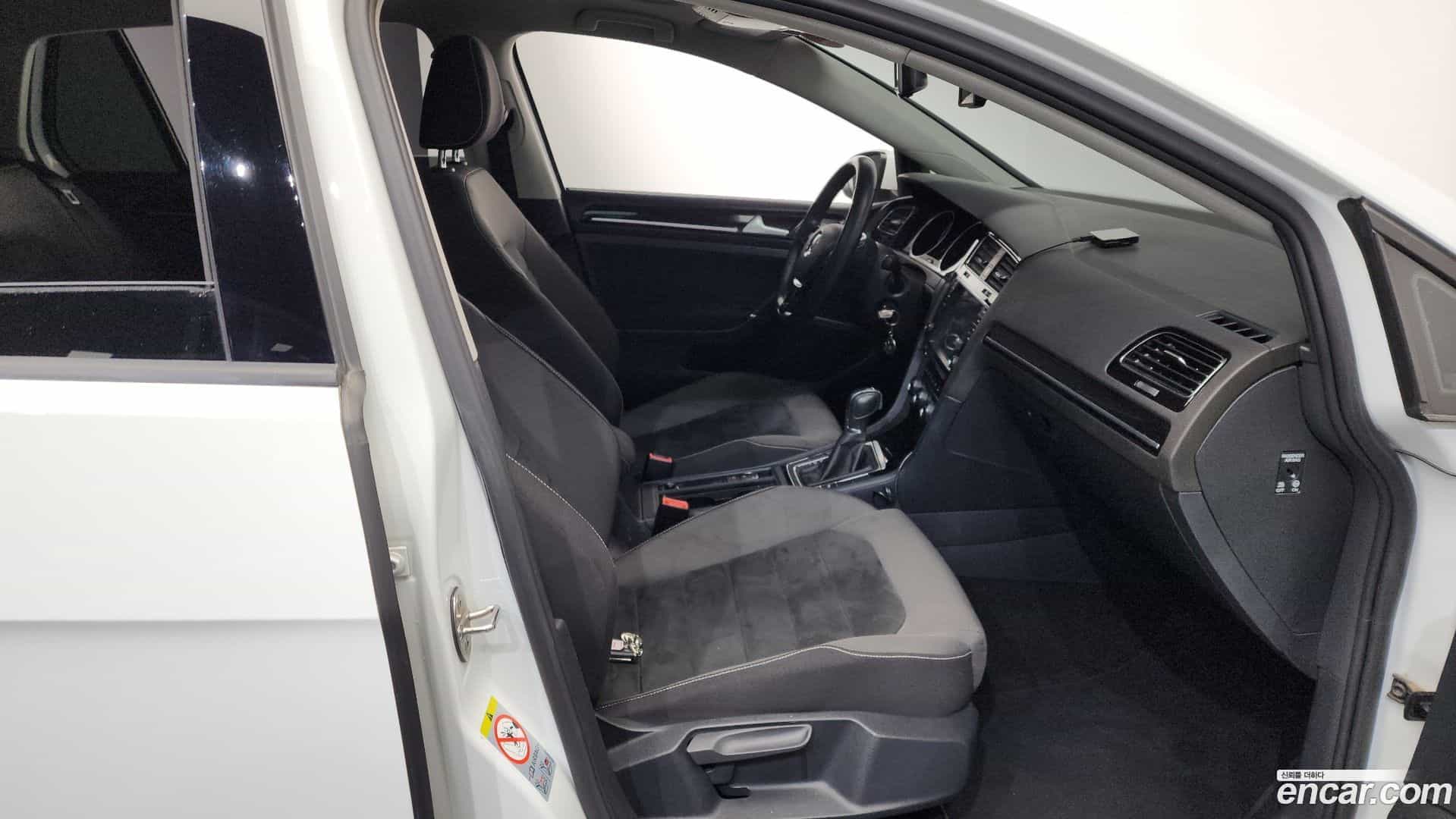 Golf Volkswagen 2015.3-OPTION-015