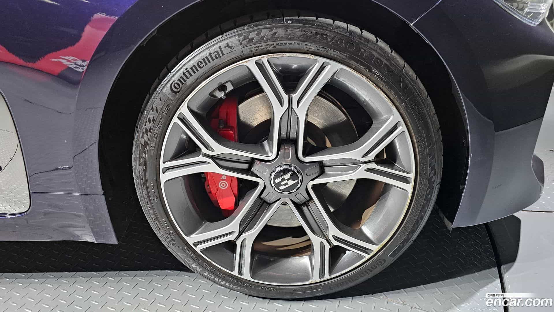 Stinger Kia 2019.1-OUTER-005