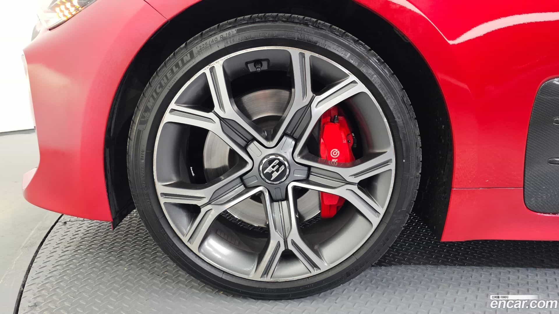 Stinger Kia 2020.4-OUTER-005