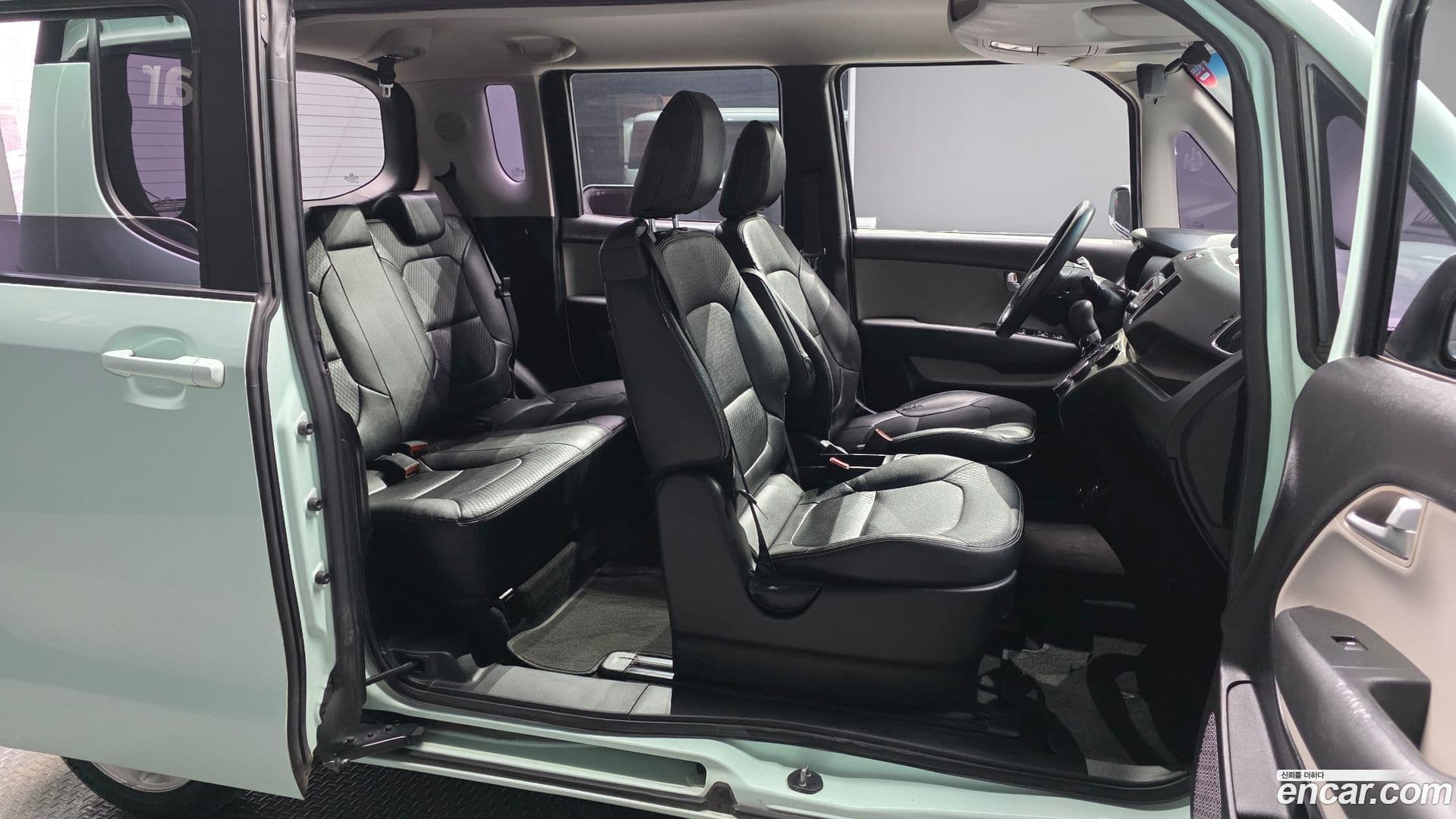 Main__Slider__Photo:RAY Kia 2012.1-11