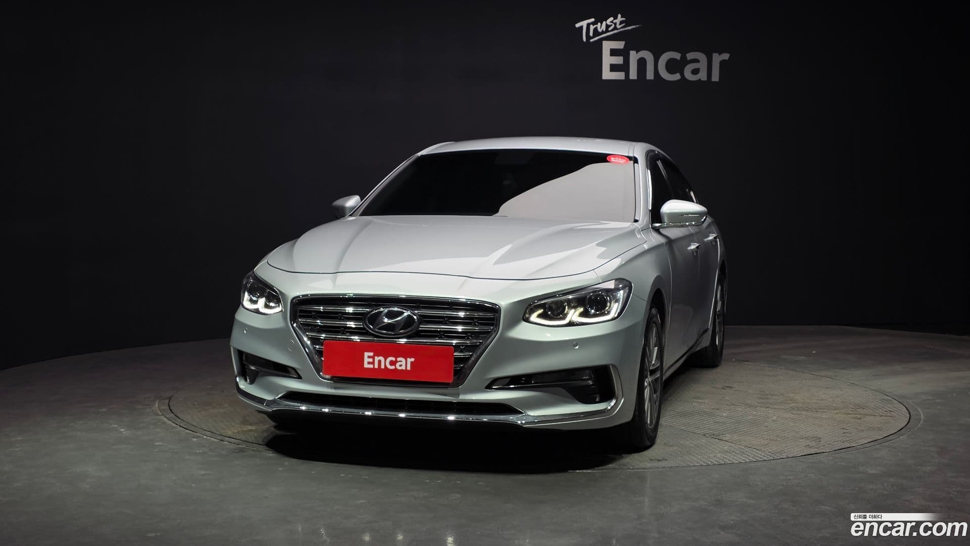 Main__Slider__Photo:Grandeur Hyundai 2017.2-2